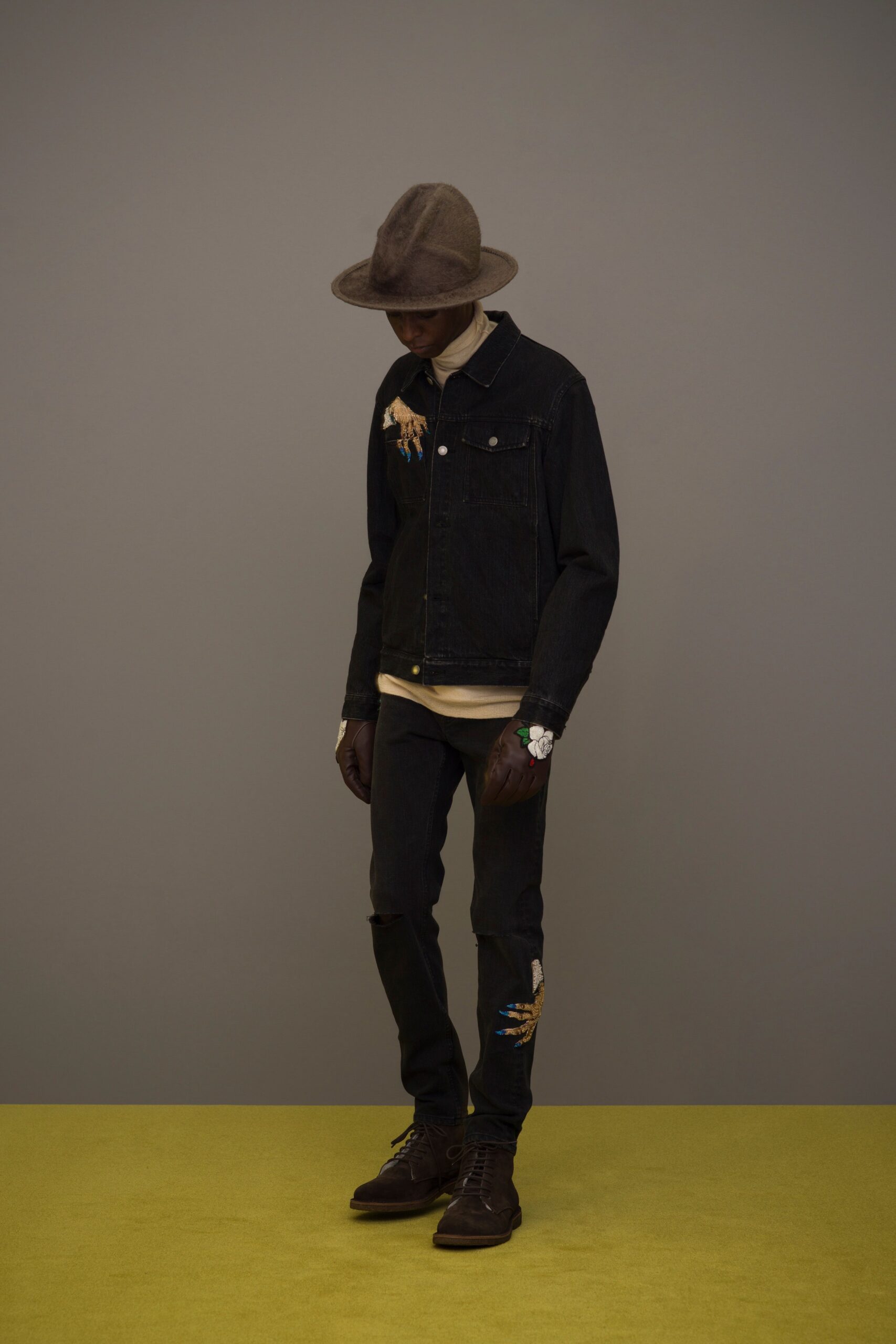 Undercover F/W 23 Menswear Look 1