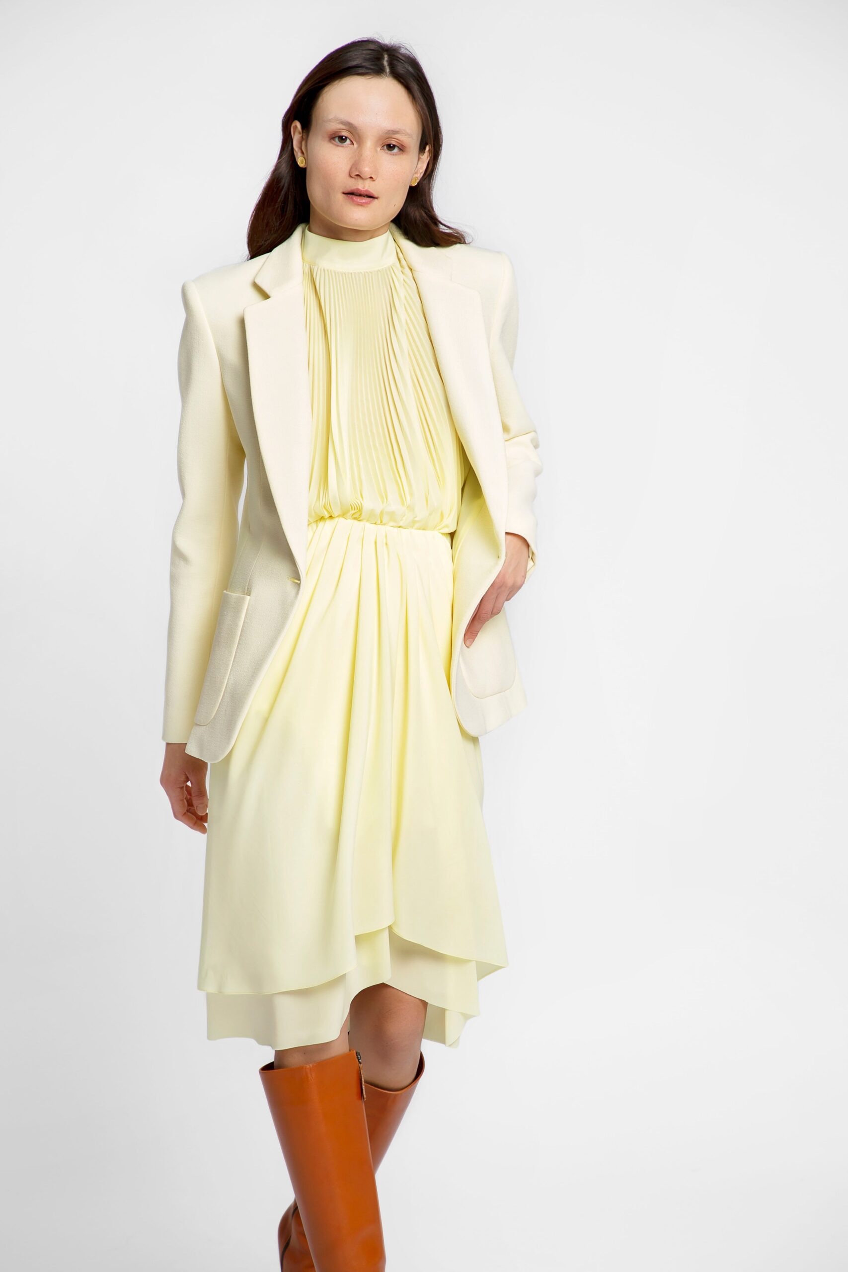 Tome Resort 19 Look 2