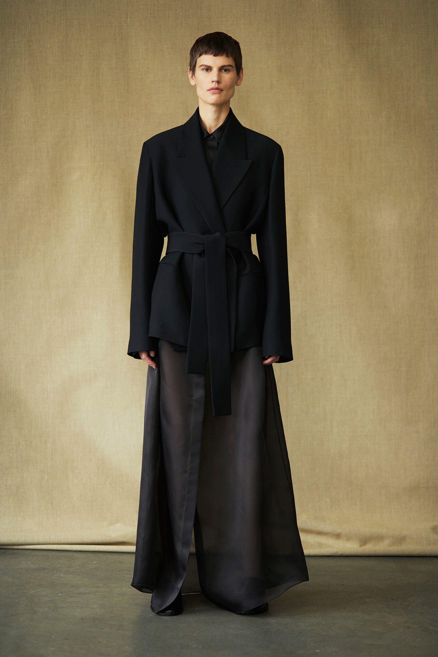 The Row S/S 19 Look 3