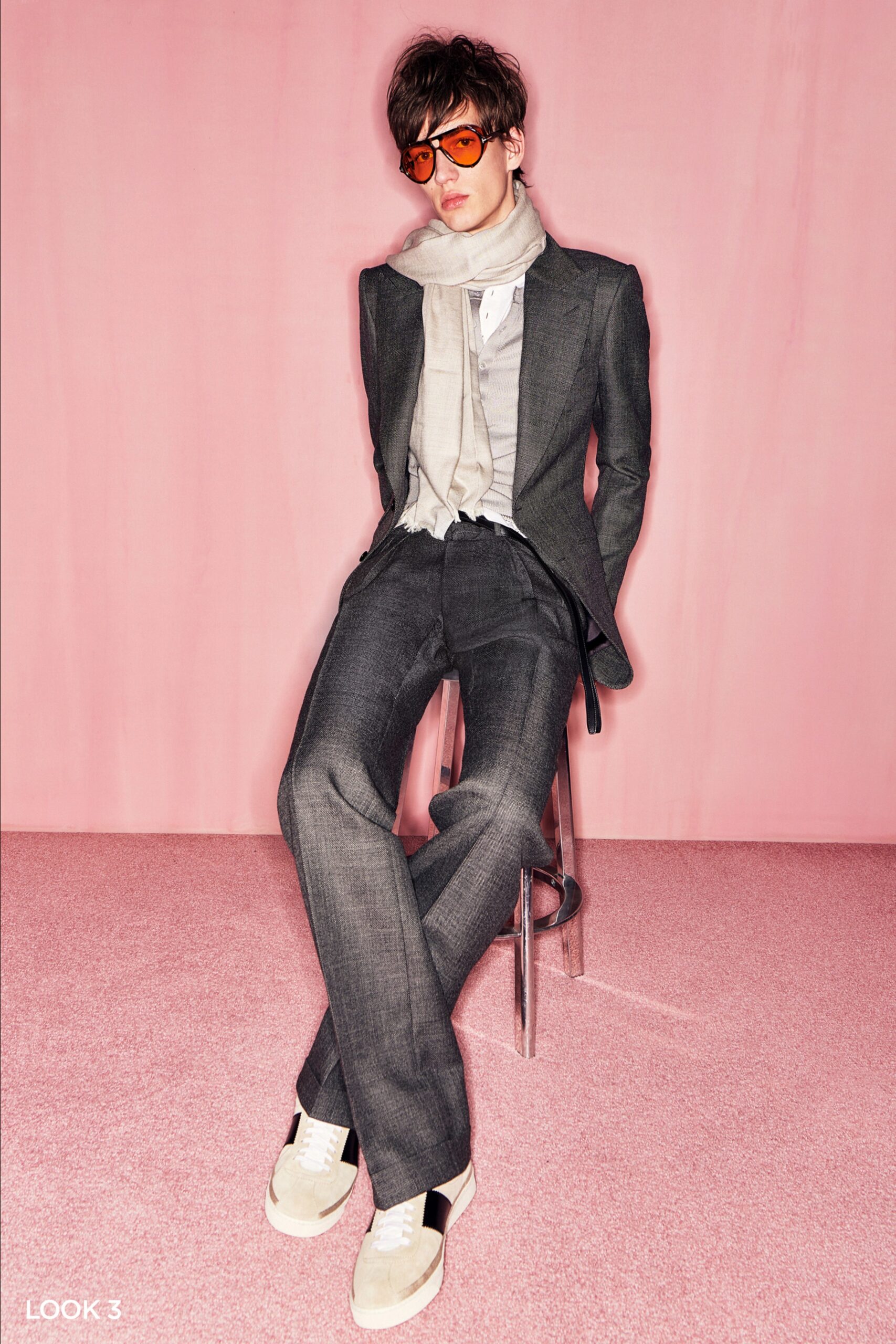 Tom Ford F/W 20 Menswear Look 3