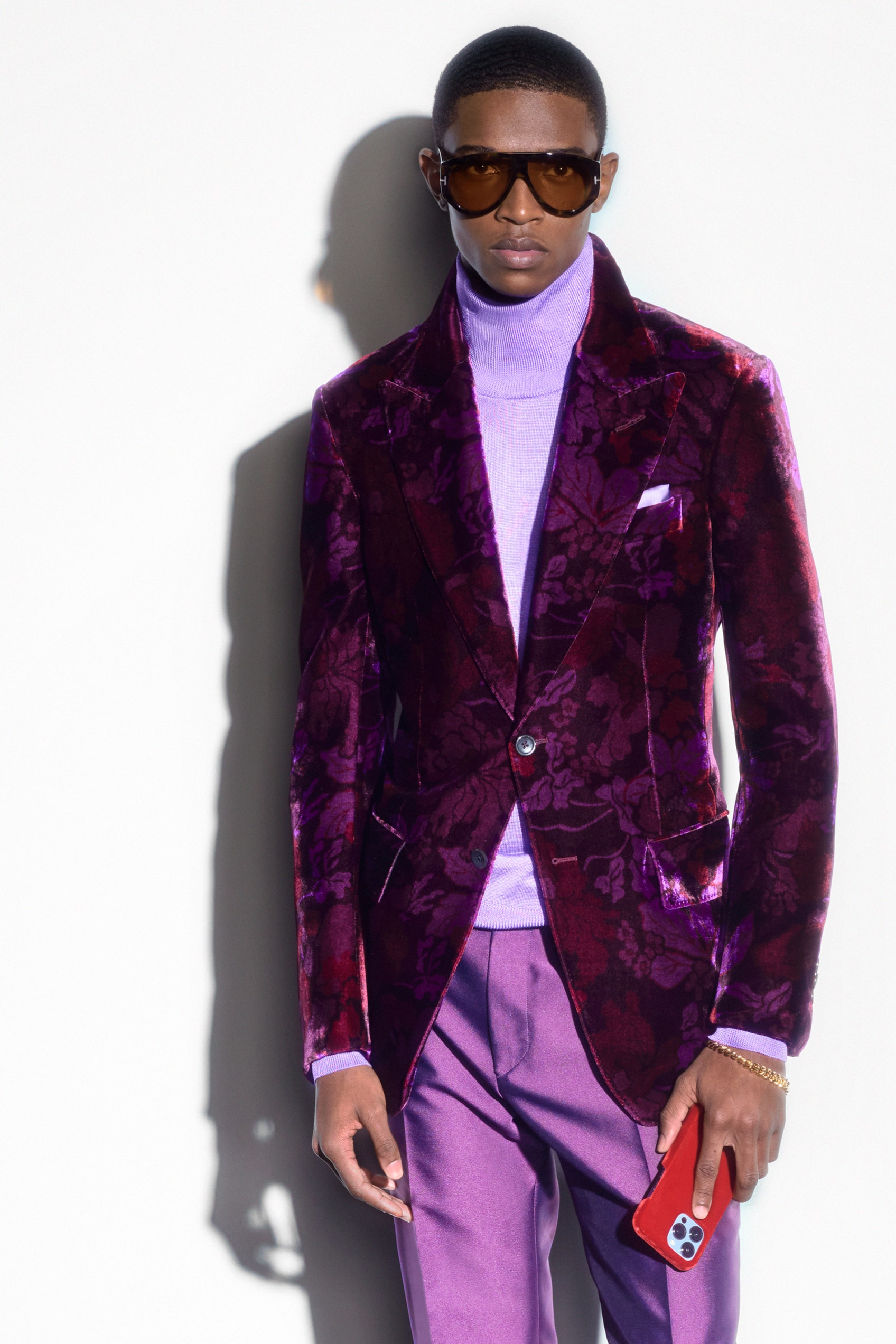 Tom Ford F/W 22 Menswear Look 3