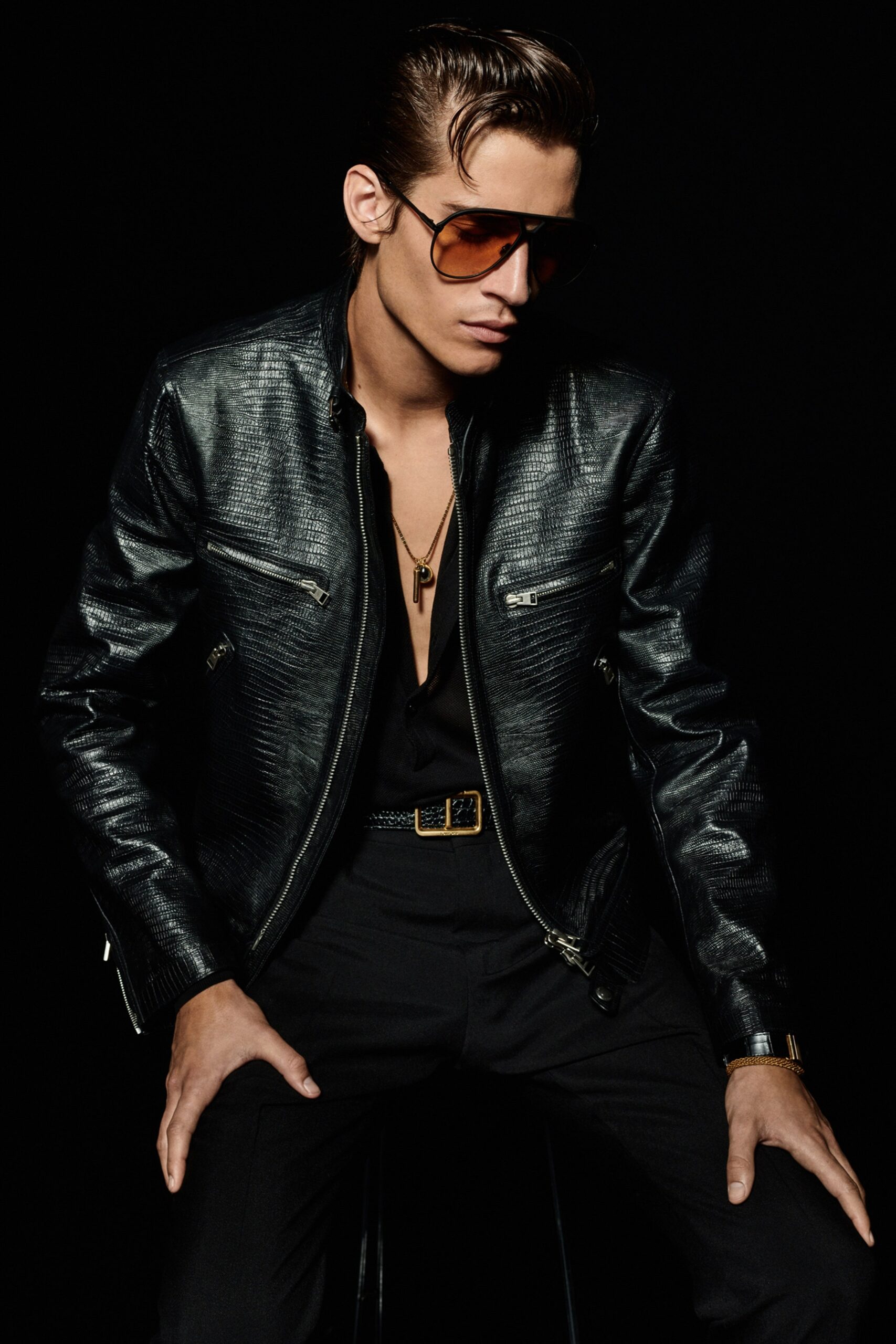 Tom Ford S/S 23 Menswear Look 3