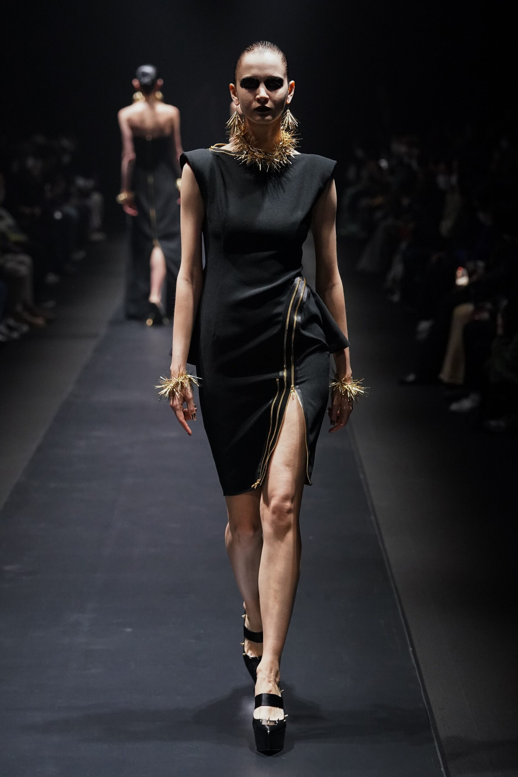 Undercover F/W 22 Look 3