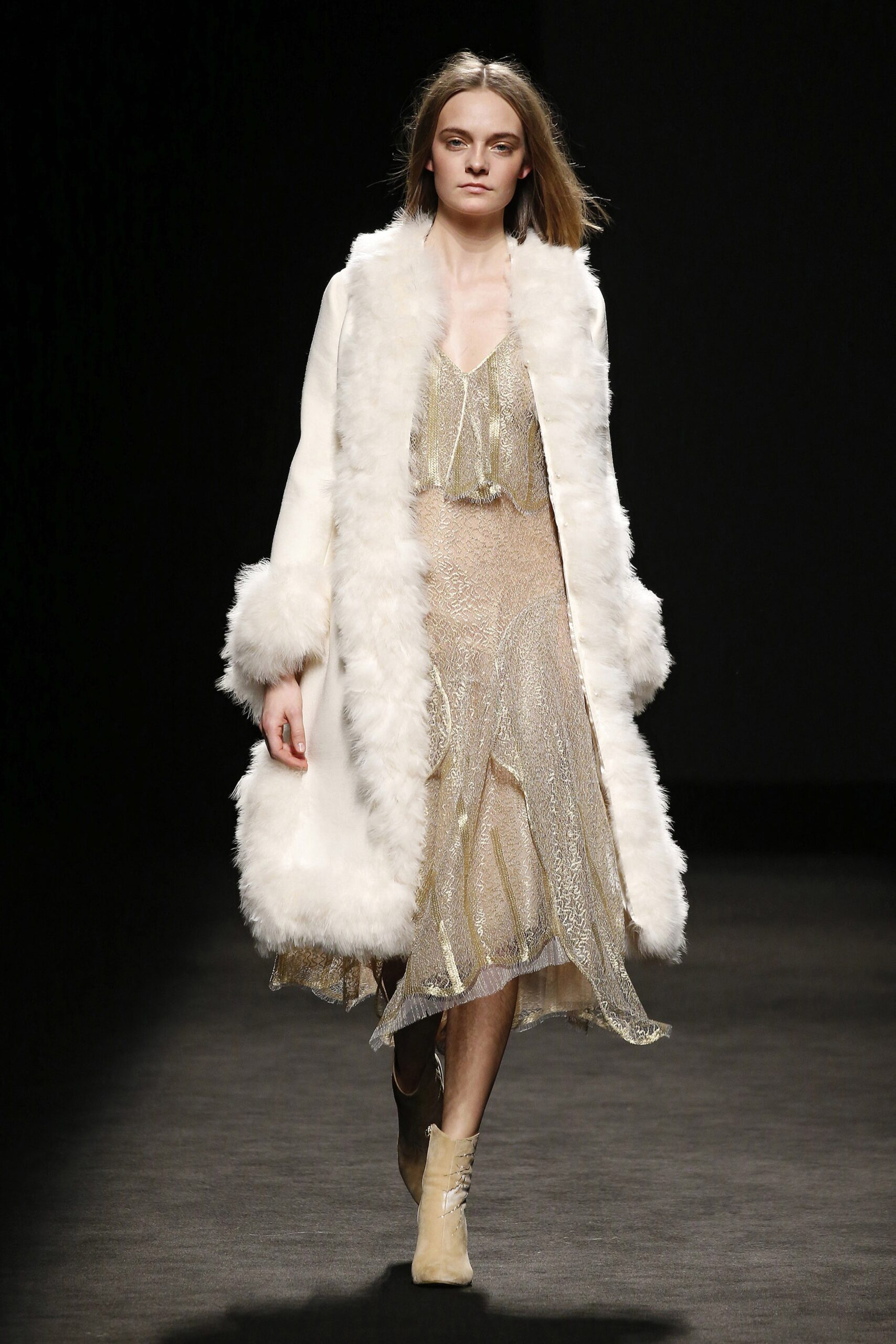 Teresa Helbig Madrid F/W 19 Look 4