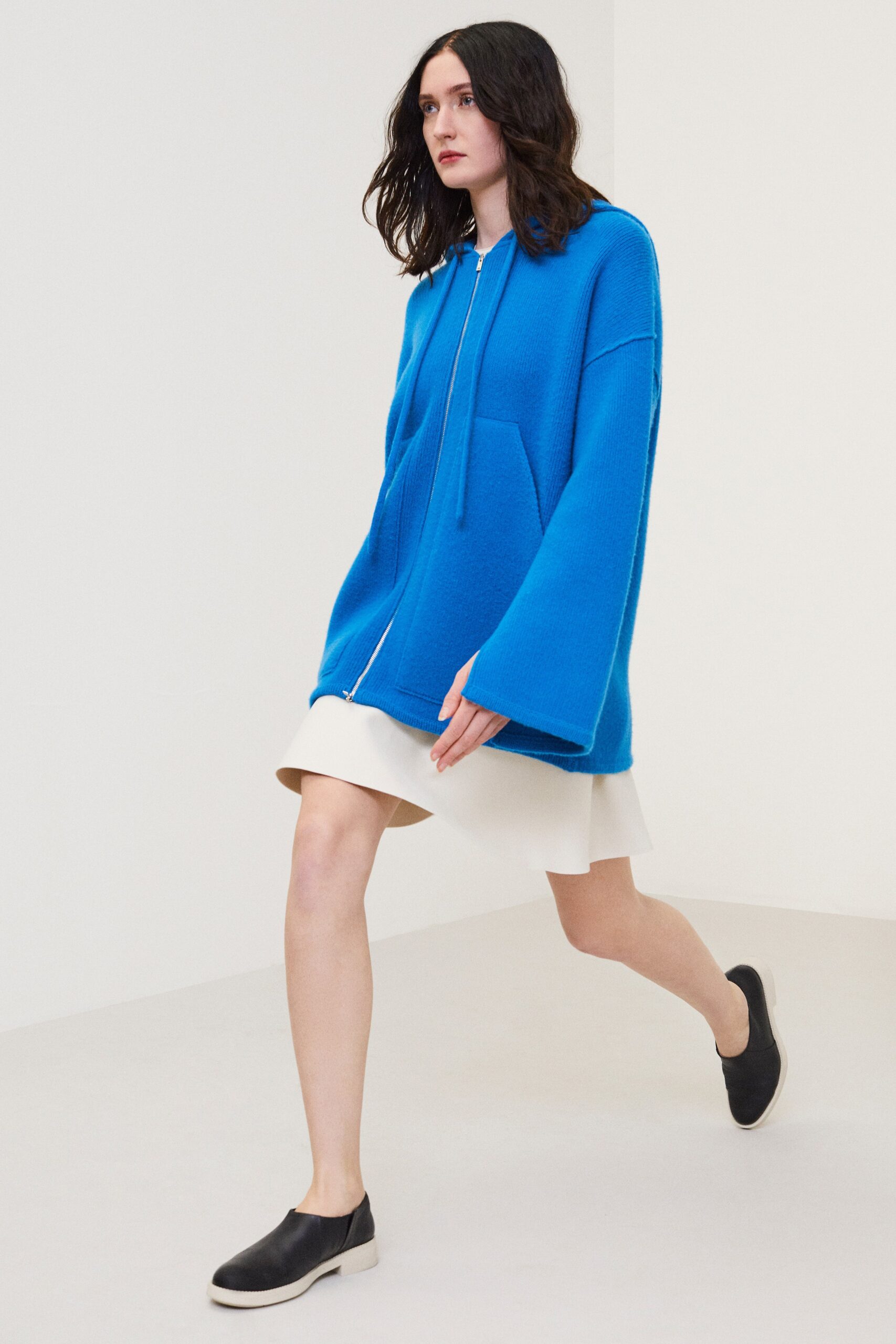 Theory Resort 20 Look 5
