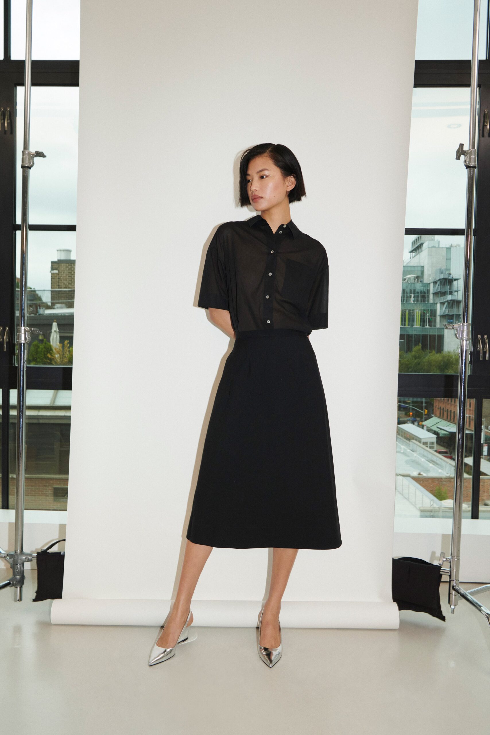 Theory S/S 23 Look 5