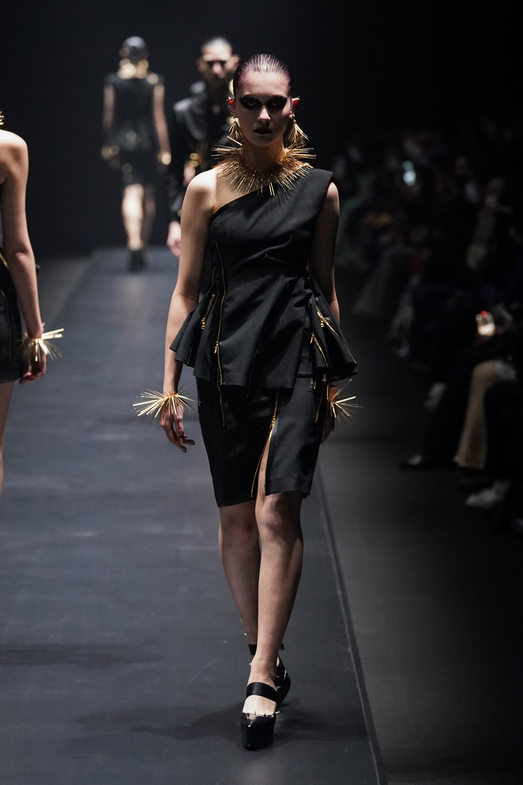 Undercover F/W 22 Look 5