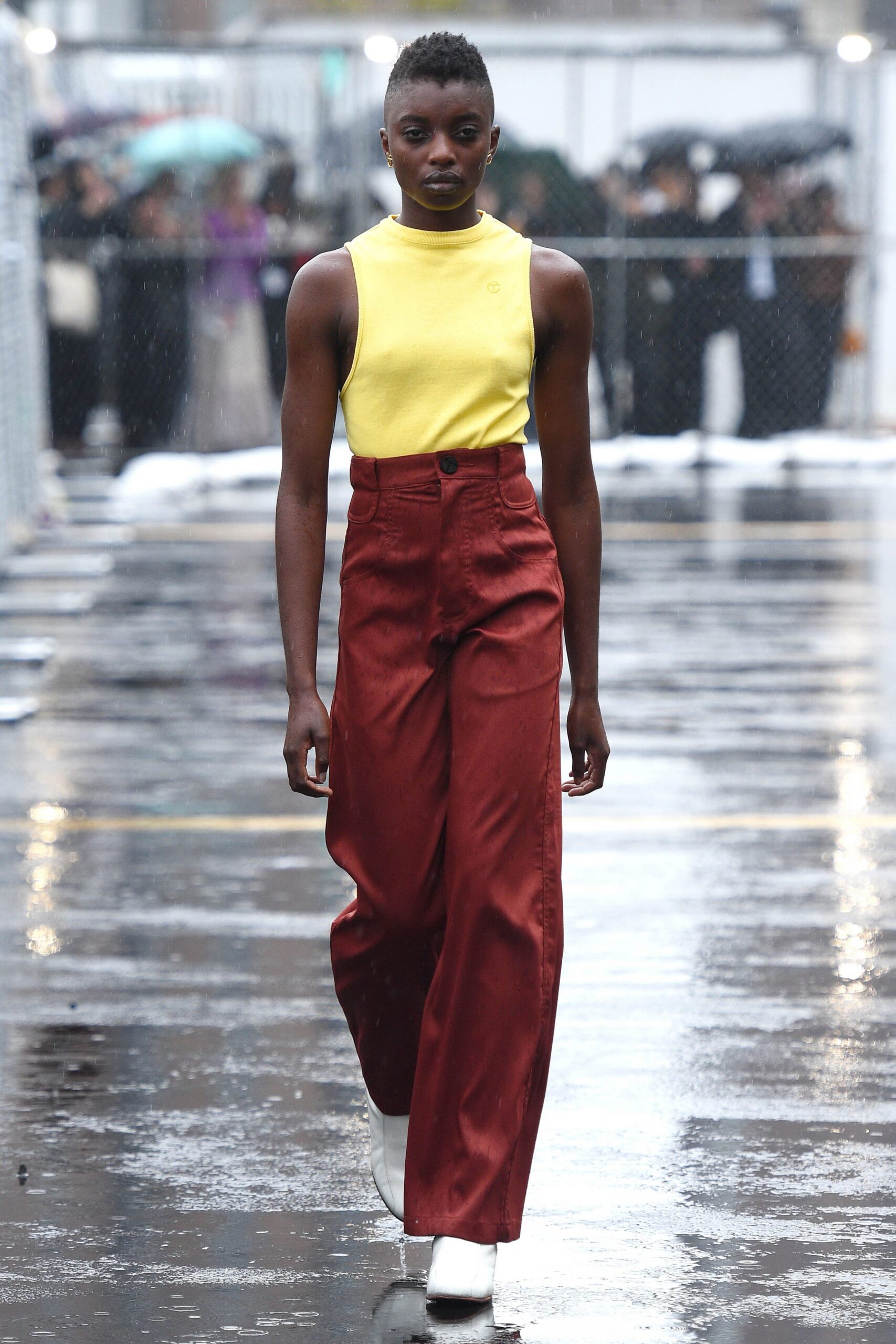 Telfar S/S 19 Look 6