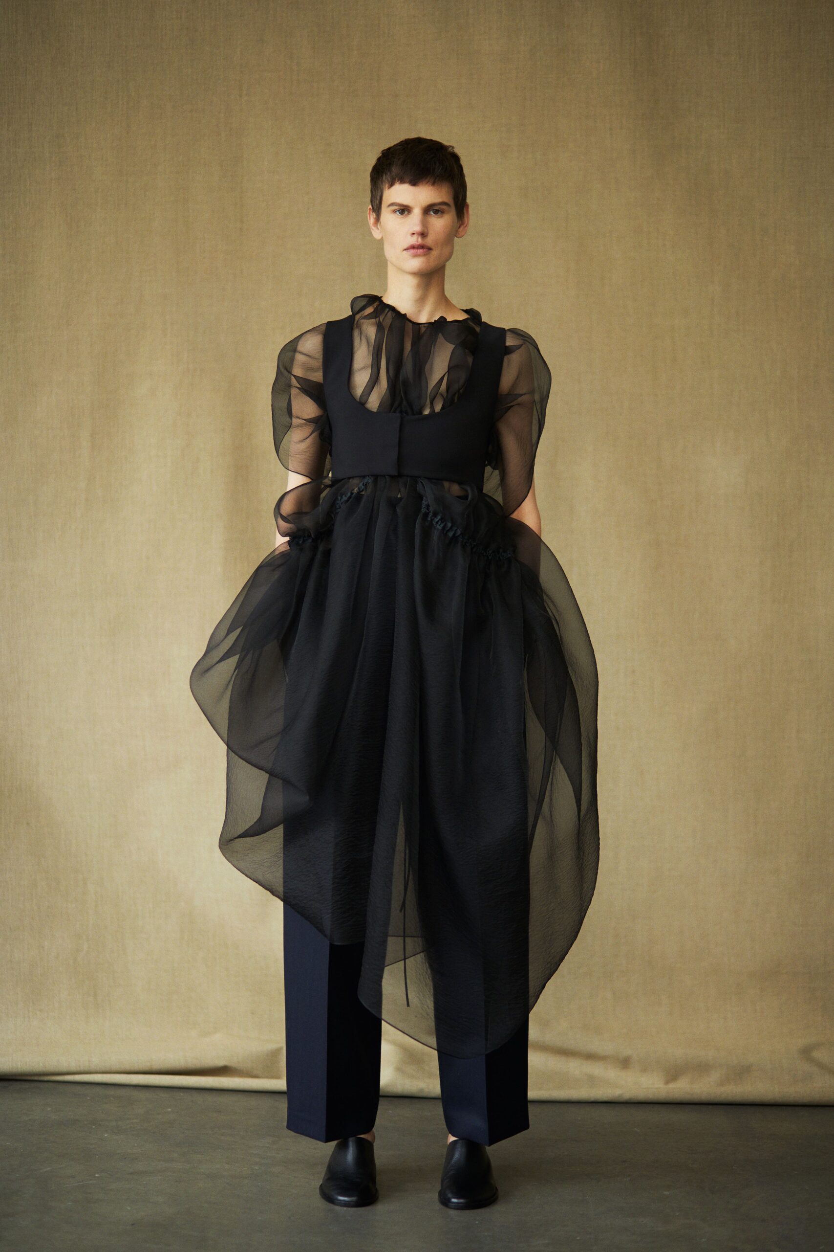 The Row S/S 19 Look 6