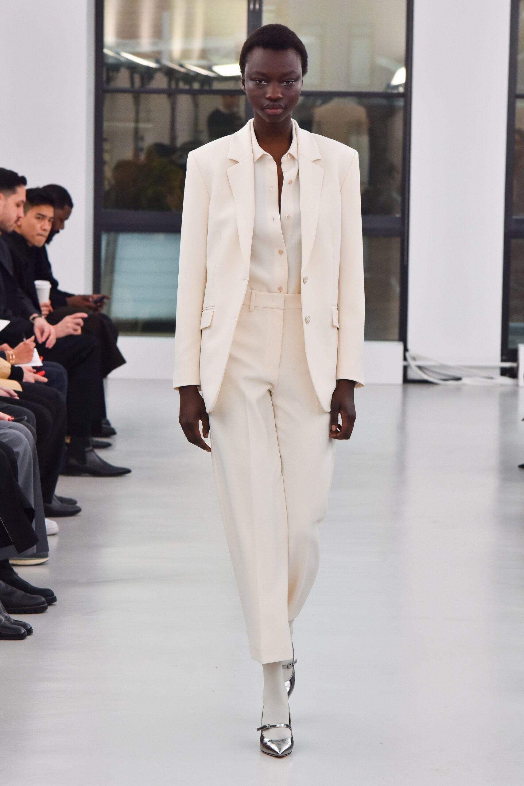 Theory F/W 23 Look 6