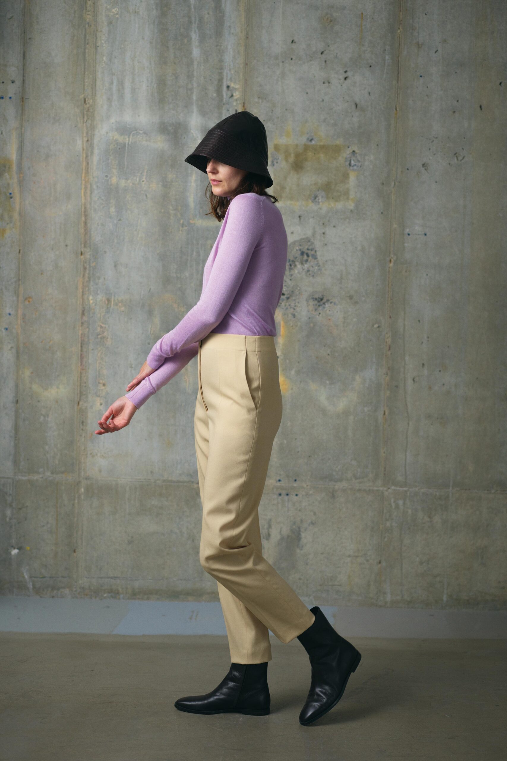 Theory Resort 19 Look 6