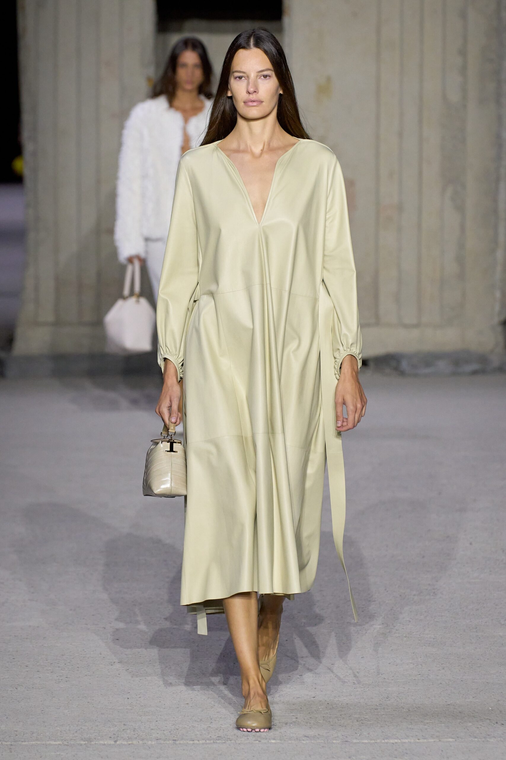 Tod’s S/S 23 Look 6