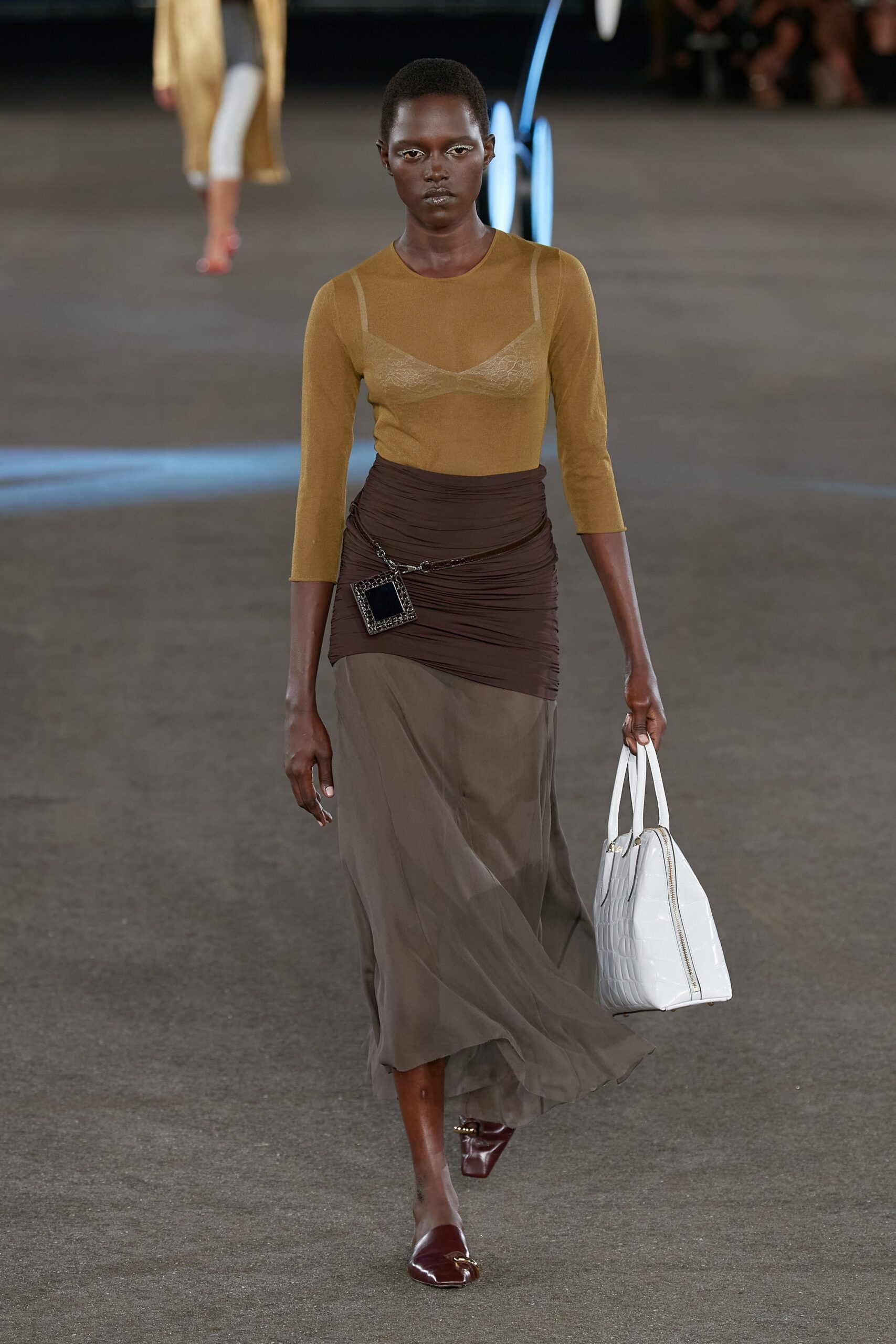 Tory Burch S/S 23 Look 6