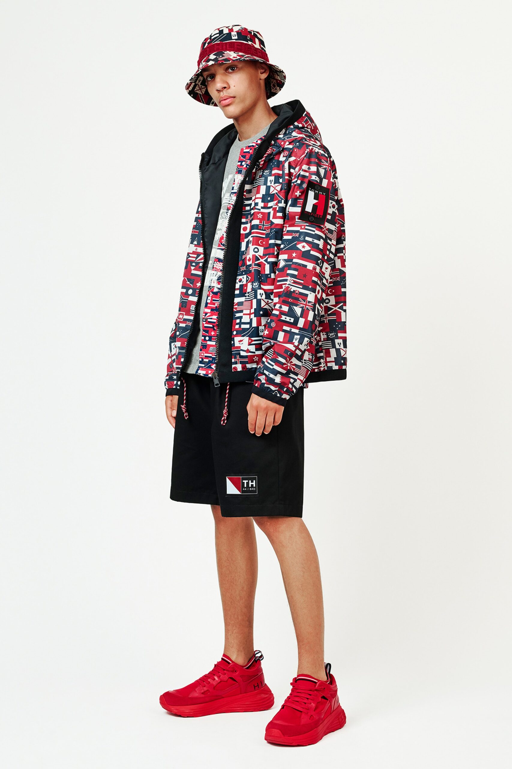 Tommy Hilfiger S/S 19 Menswear Look 8