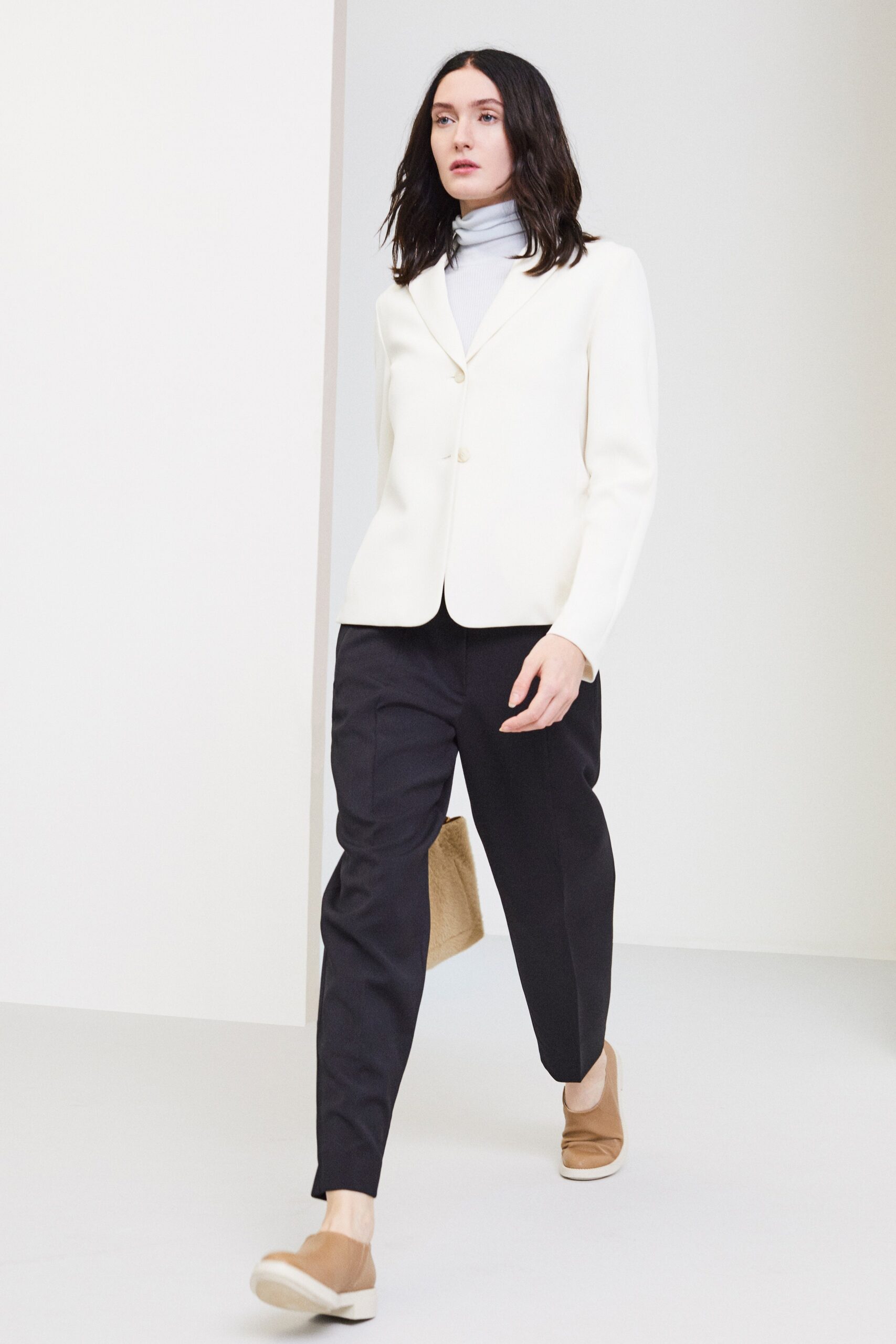 Theory Resort 20 Look 8