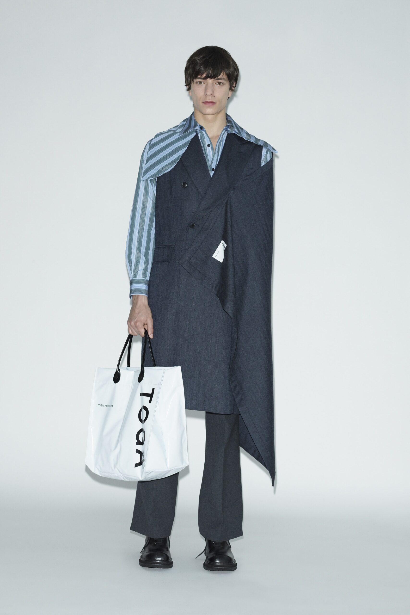 Toga F/W 23 Look 8