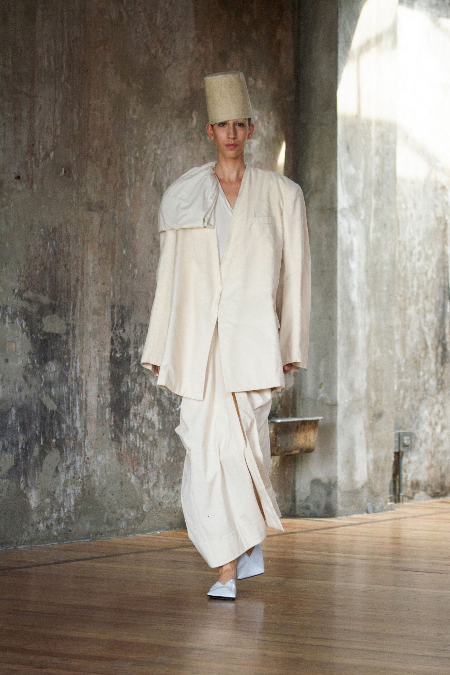 Uma Wang S/S 23 Look 8