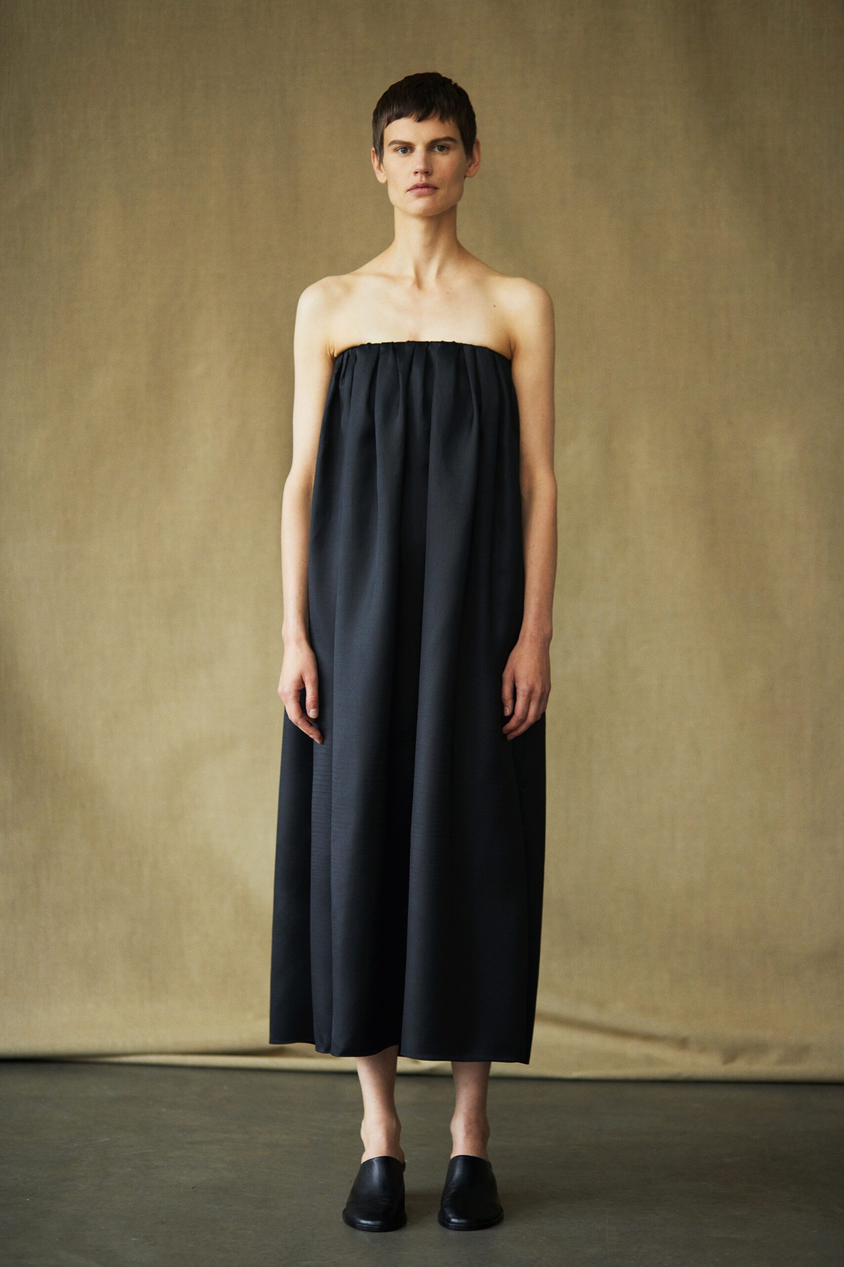 The Row S/S 19 Look 9