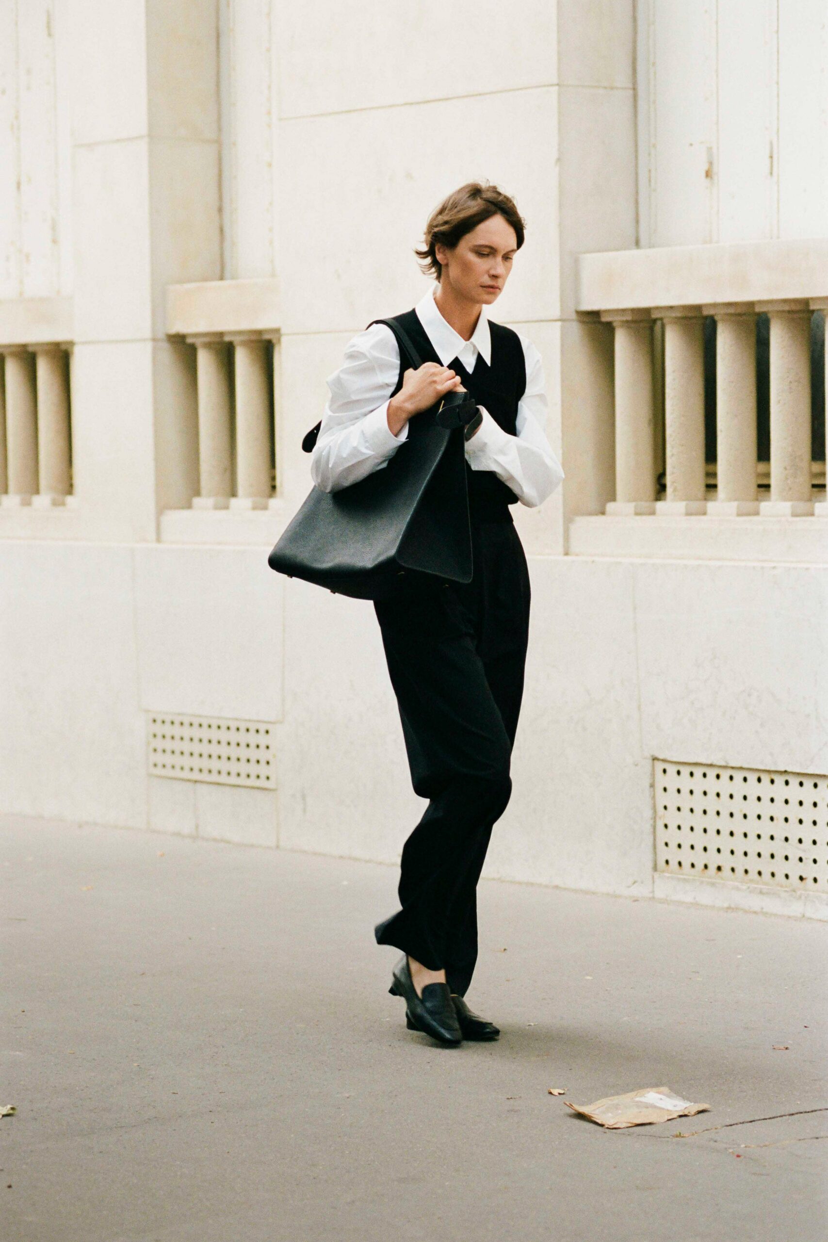 The Row S/S 23 Look 9