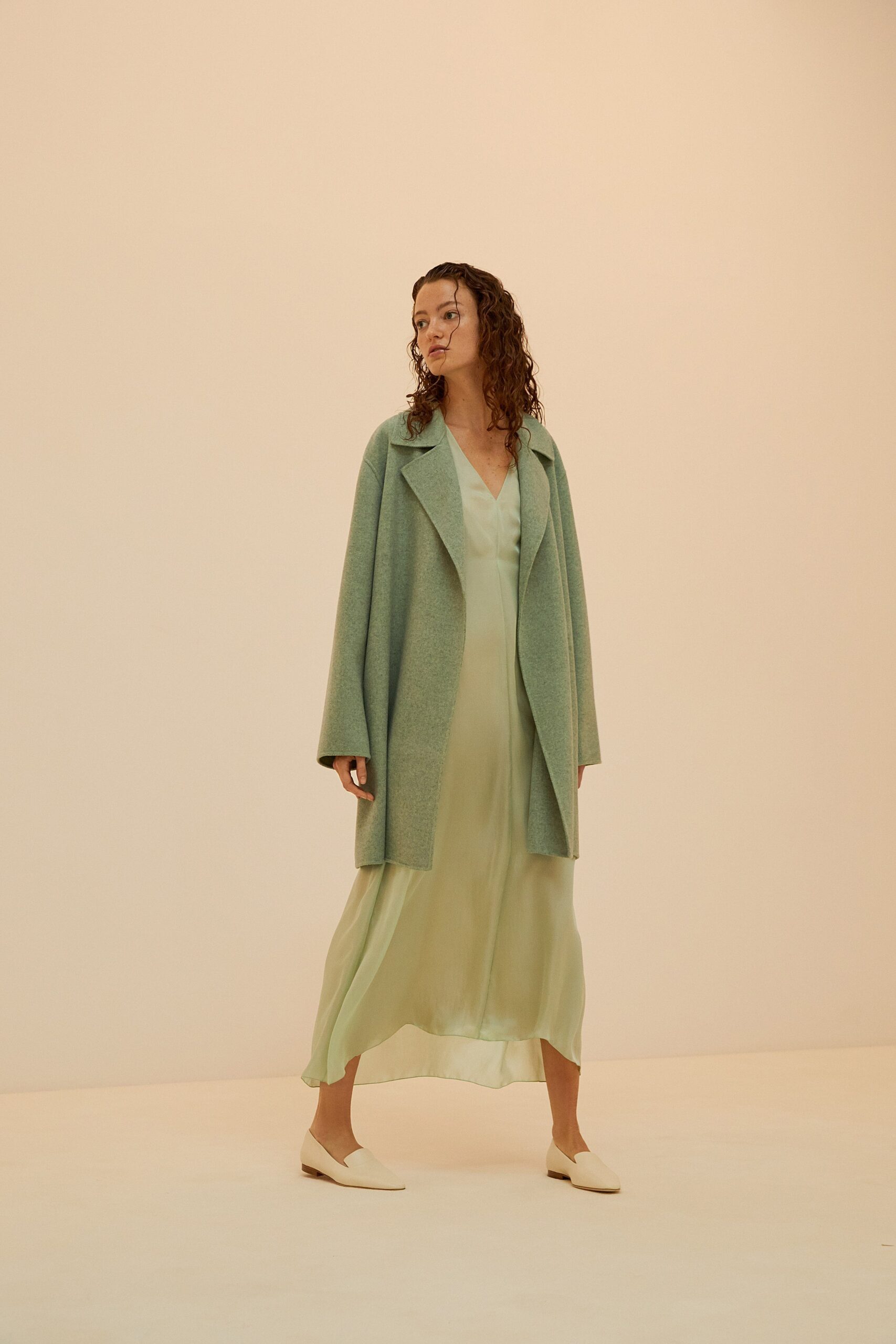 Theory S/S 19 Look 9