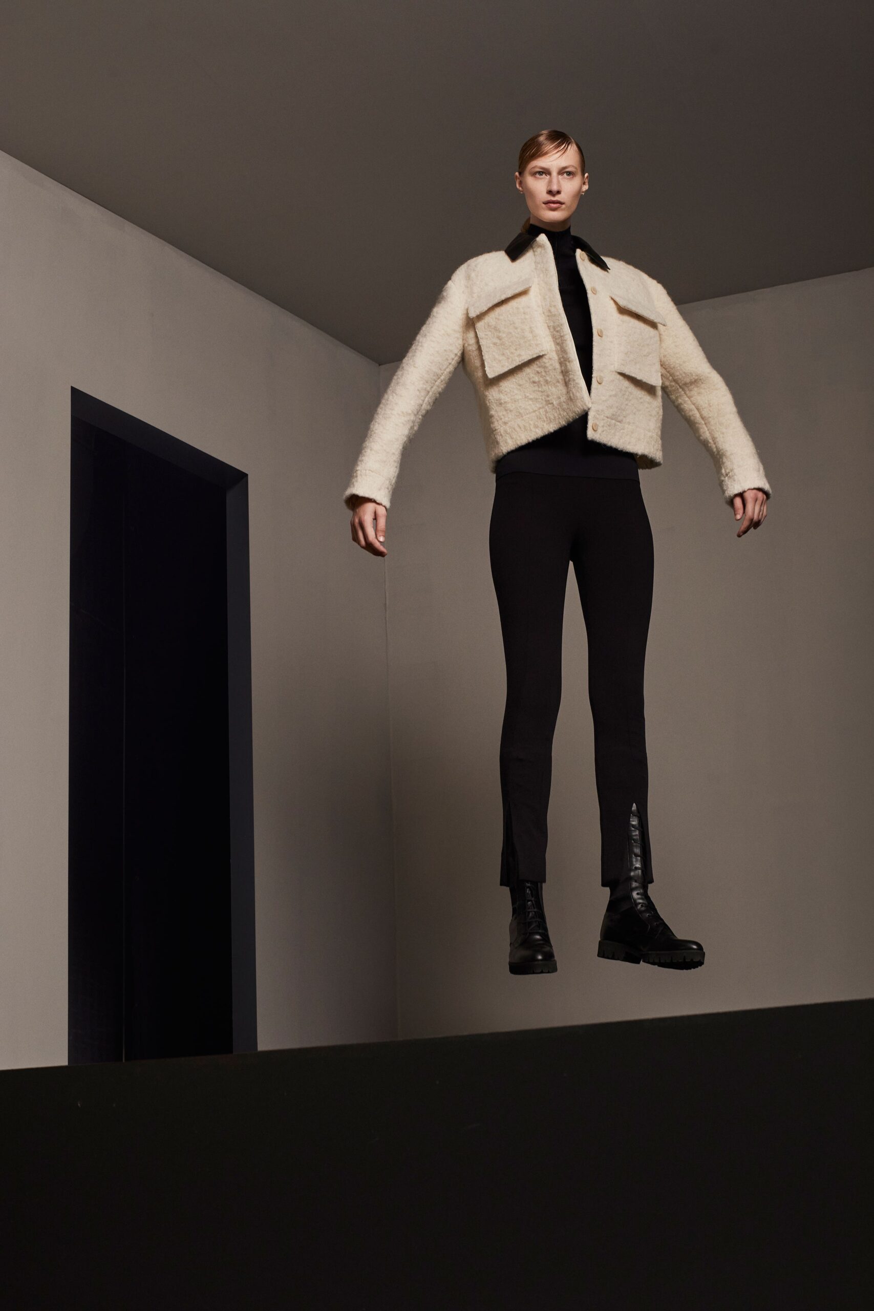 Theory Resort 21 Look 10