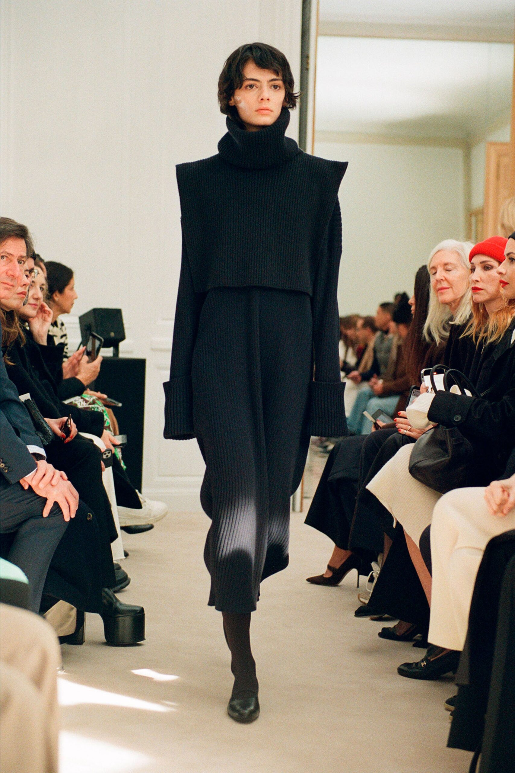 The Row Resort 24 Look 19