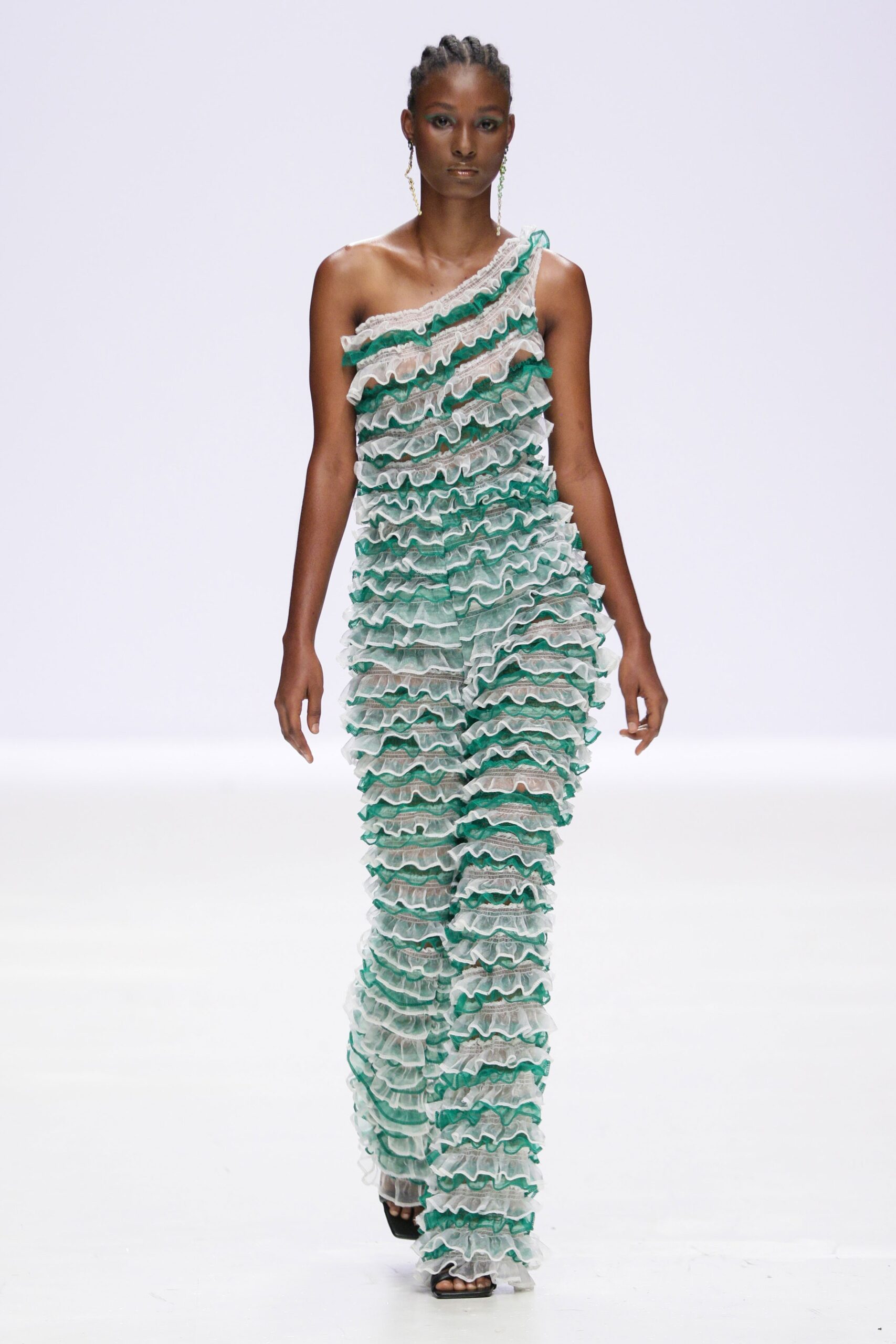 Tia Adeola Resort 23 Look 9
