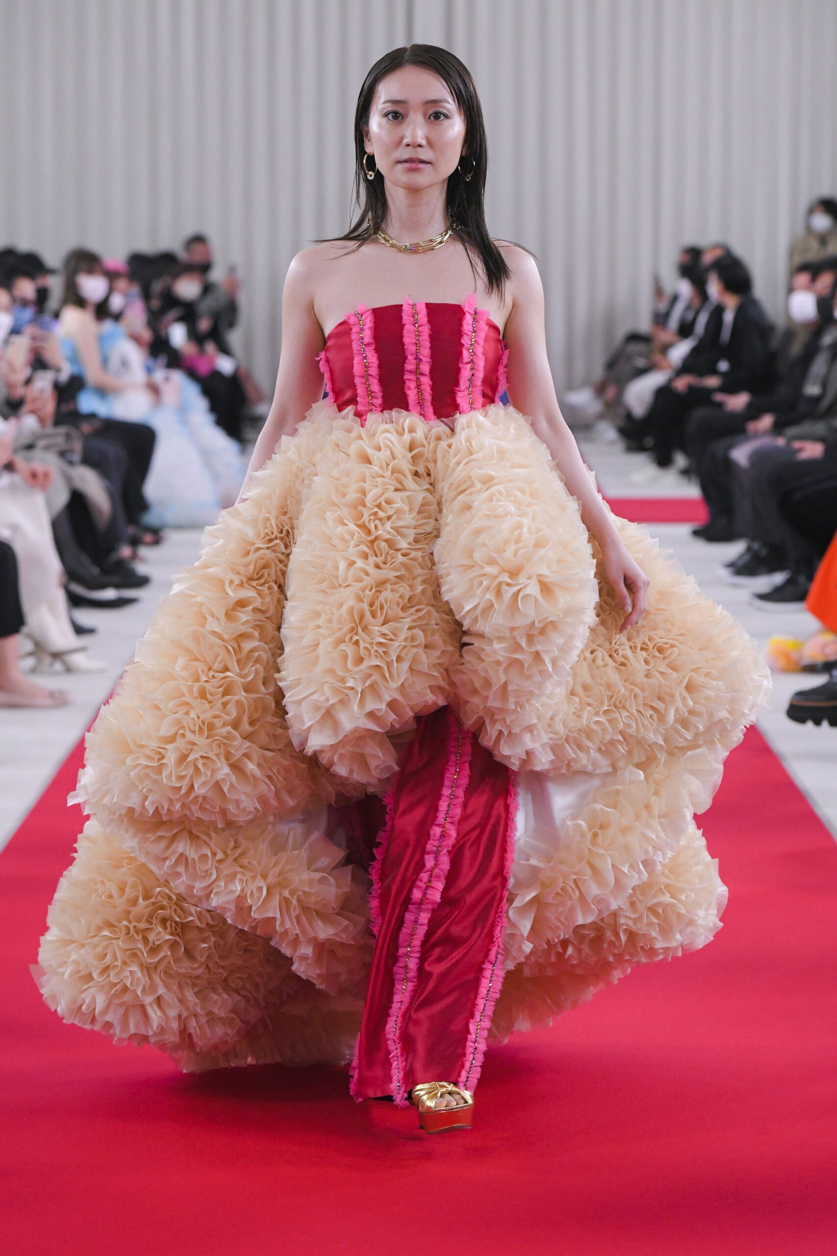 Tomo Koizumi Tokyo F/W 22 Look 10