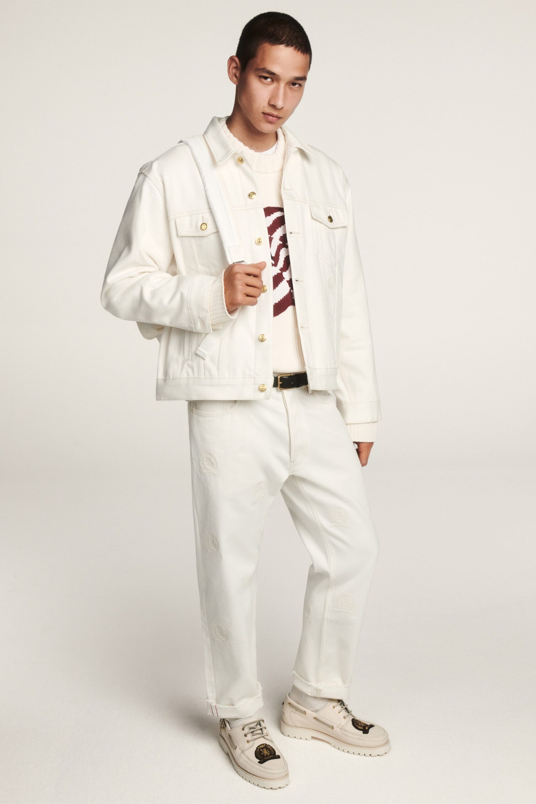 Tommy Hilfiger S/S 20 Menswear Look 11