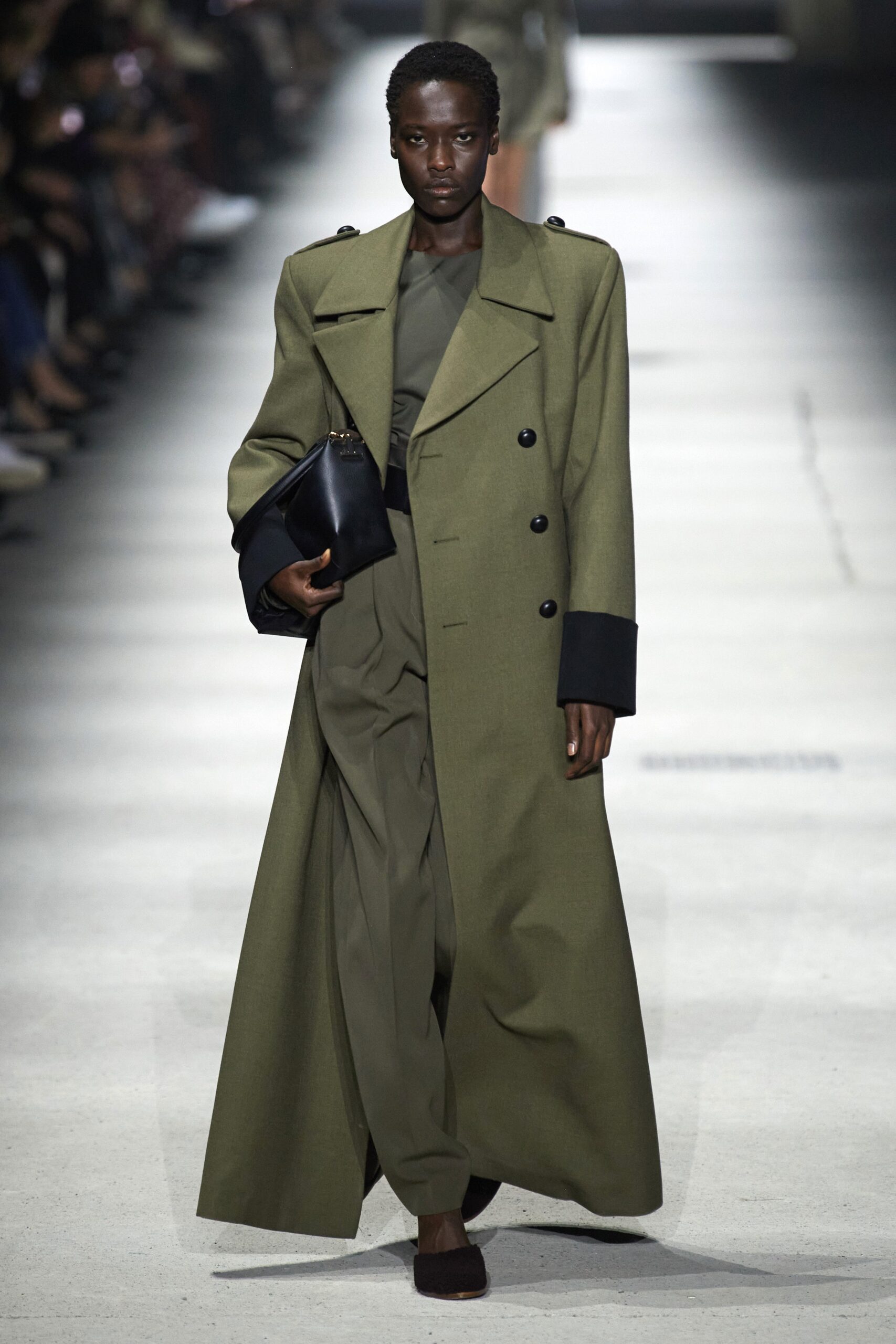 Tod’s F/W 23 Look 11