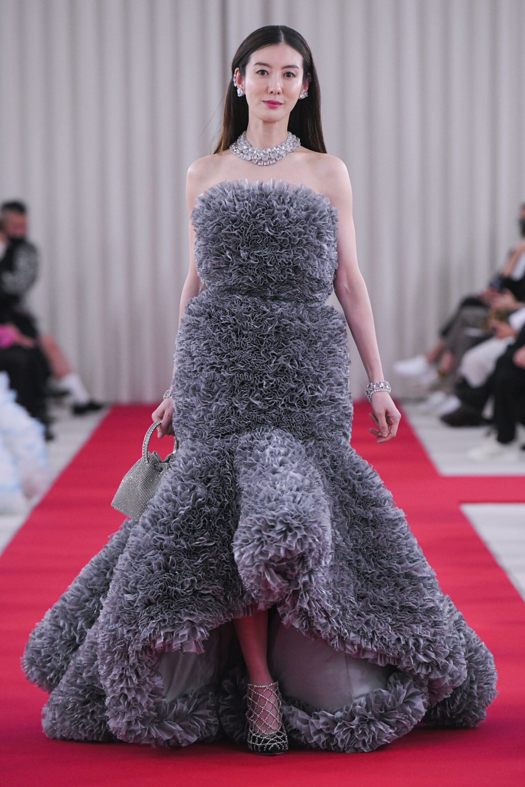 Tomo Koizumi Tokyo F/W 22 Look 11