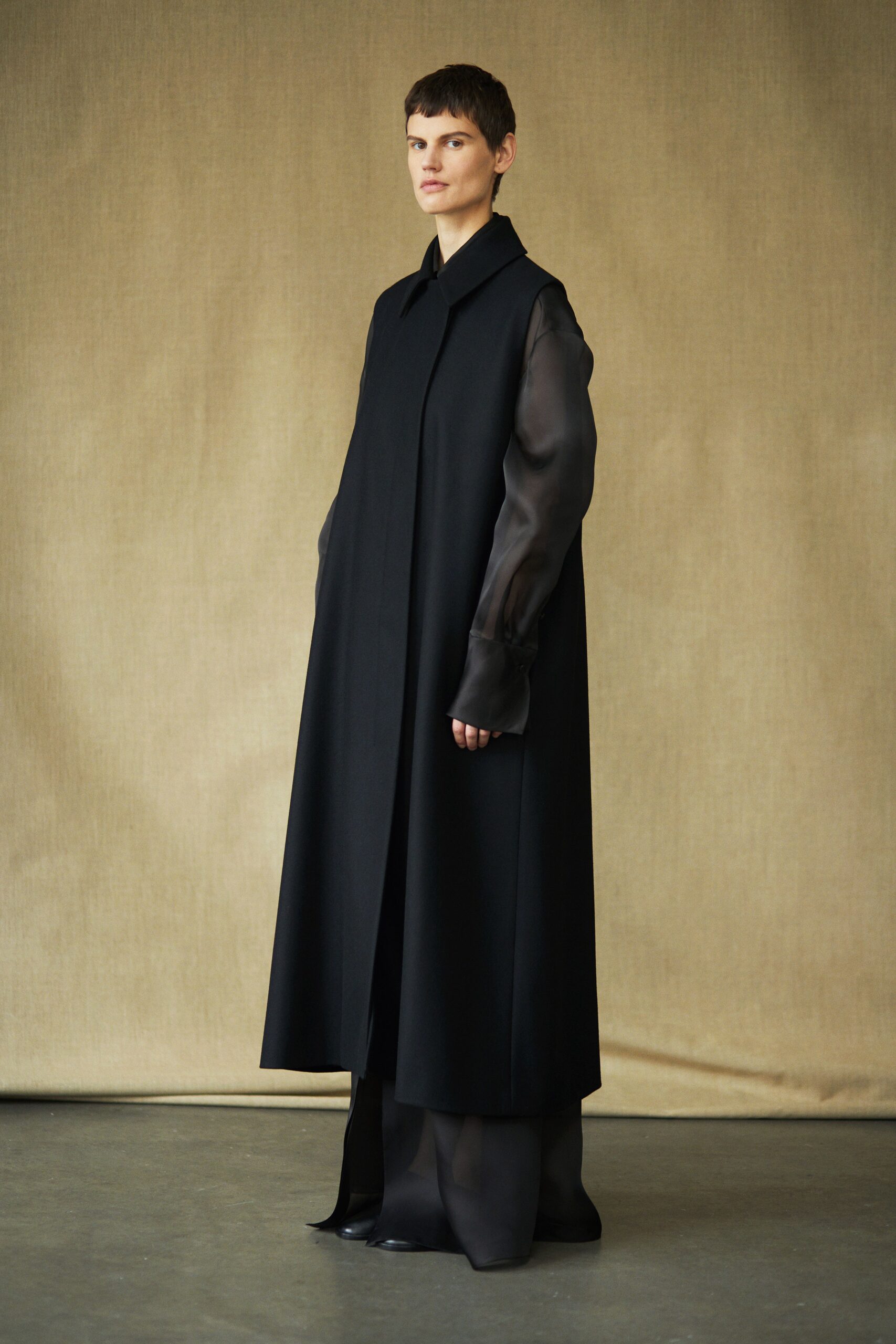 The Row S/S 19 Look 12