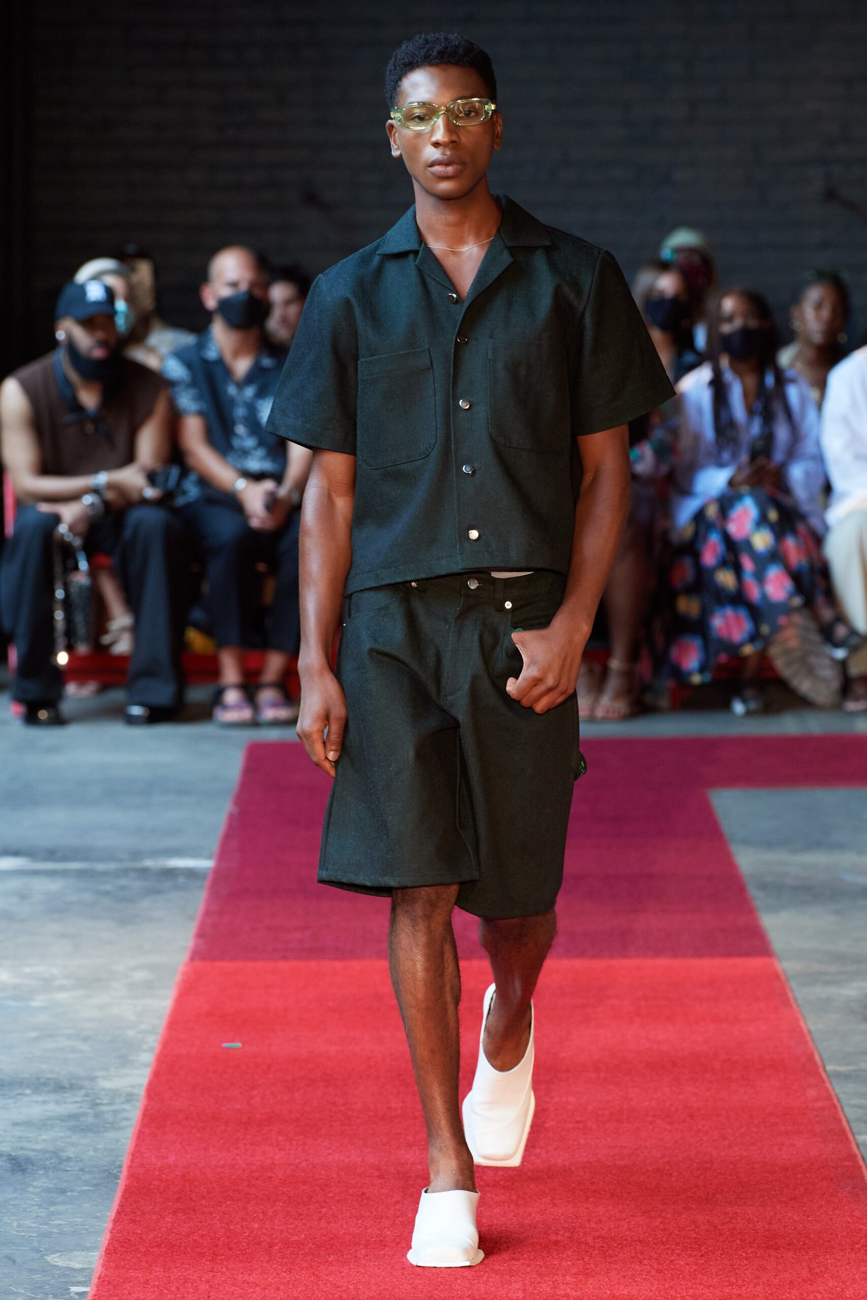 Theophilio S/S 22 Look 12