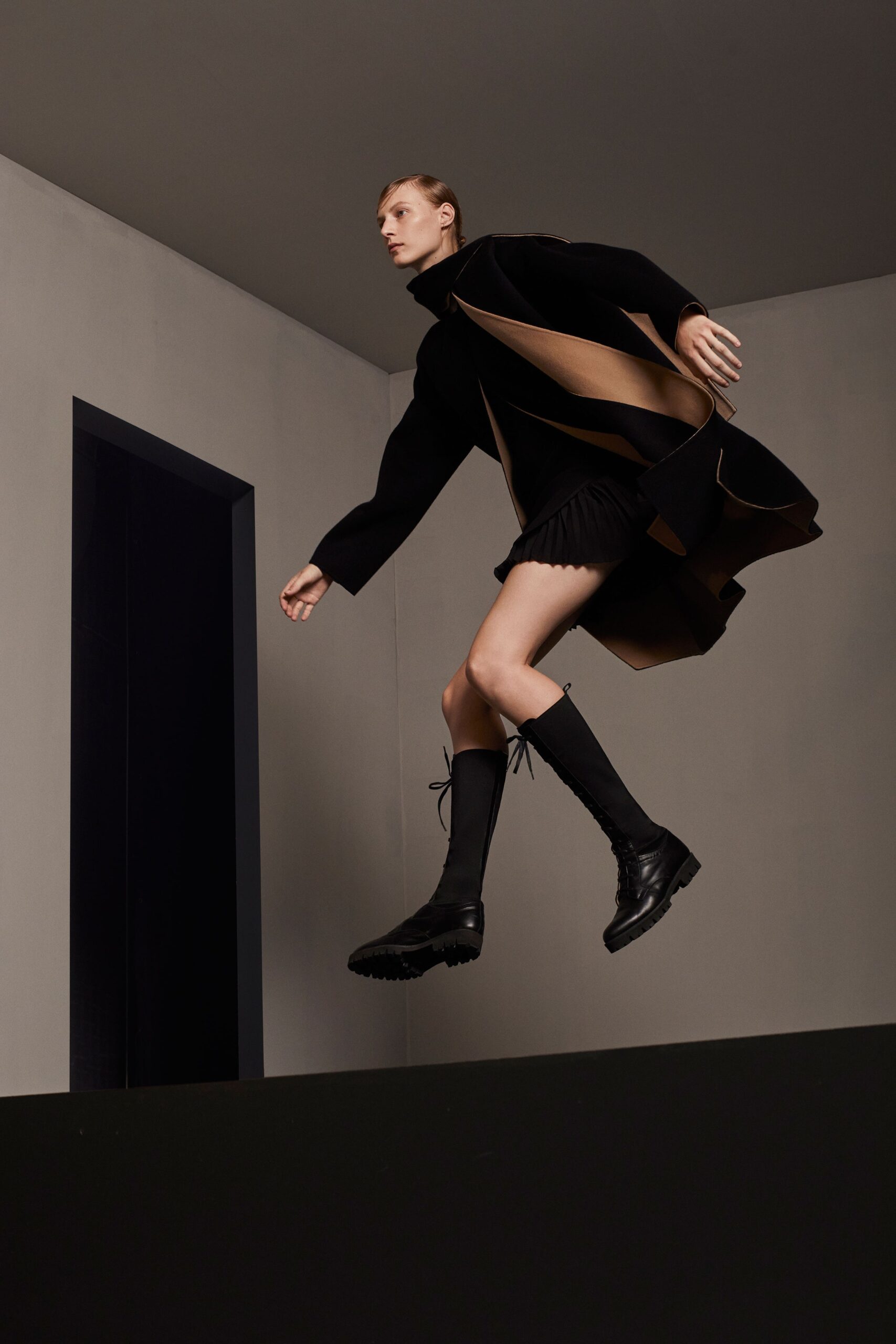 Theory Resort 21 Look 12