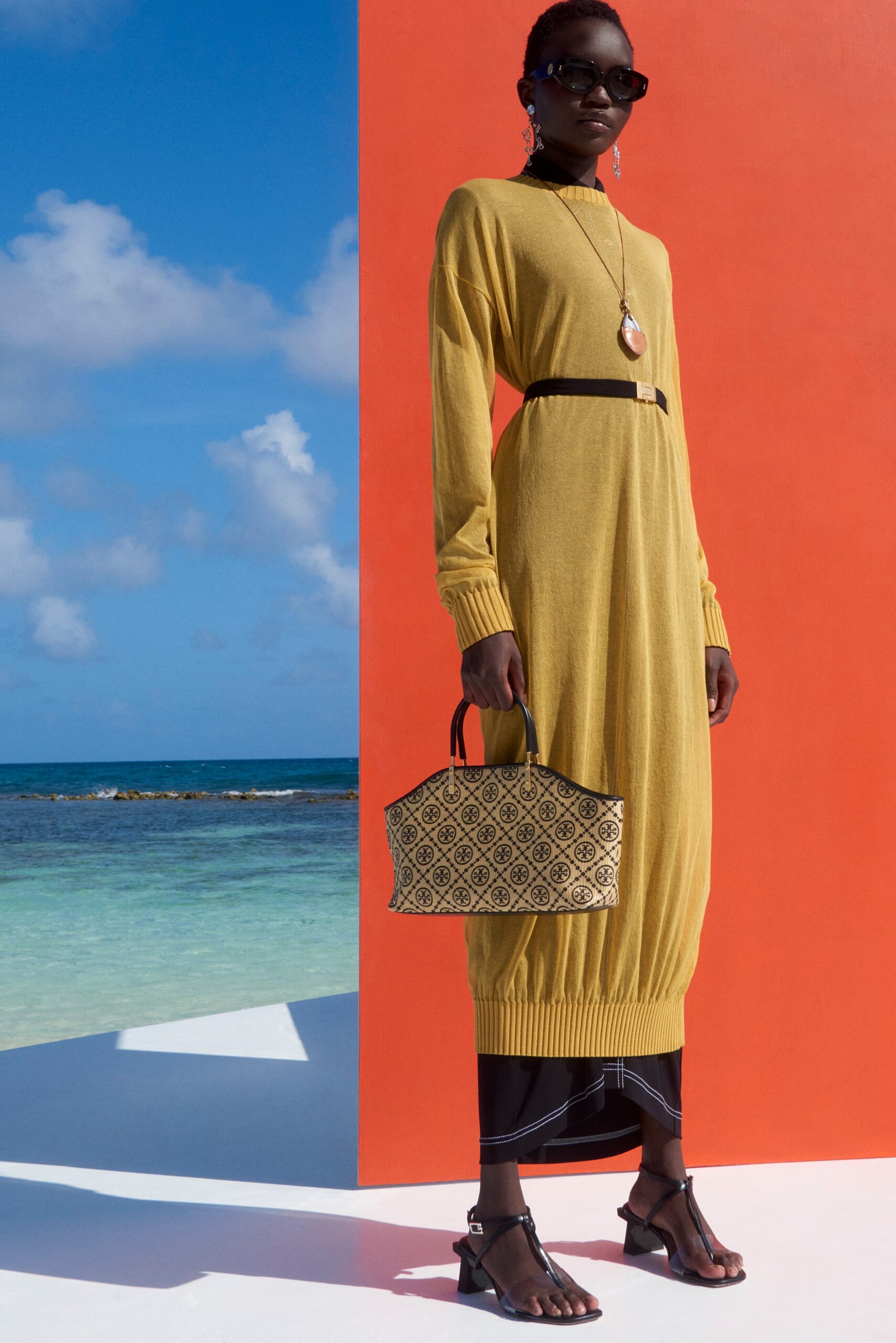 Tory Burch F/W 22 Look 12