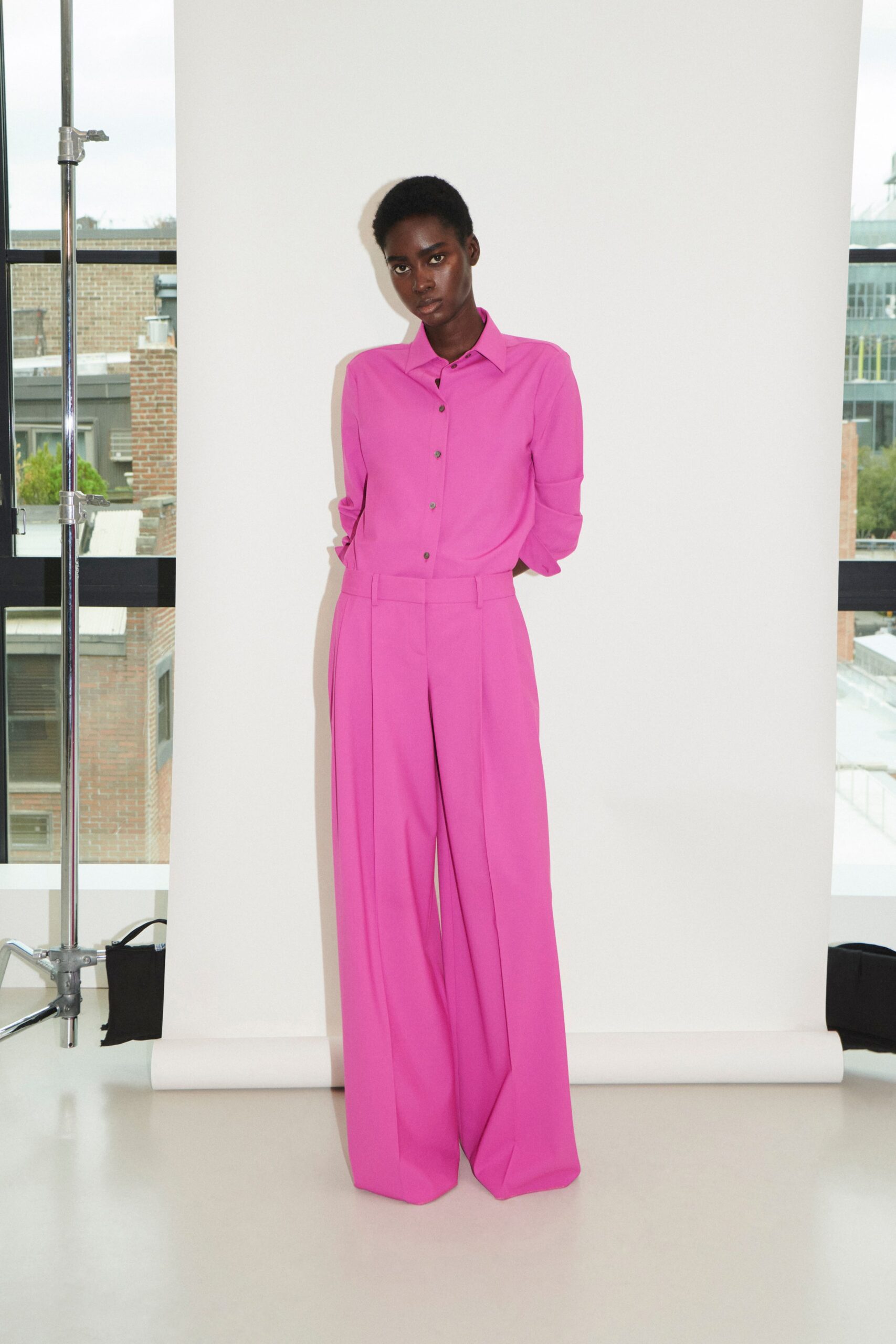 Theory S/S 23 Look 12