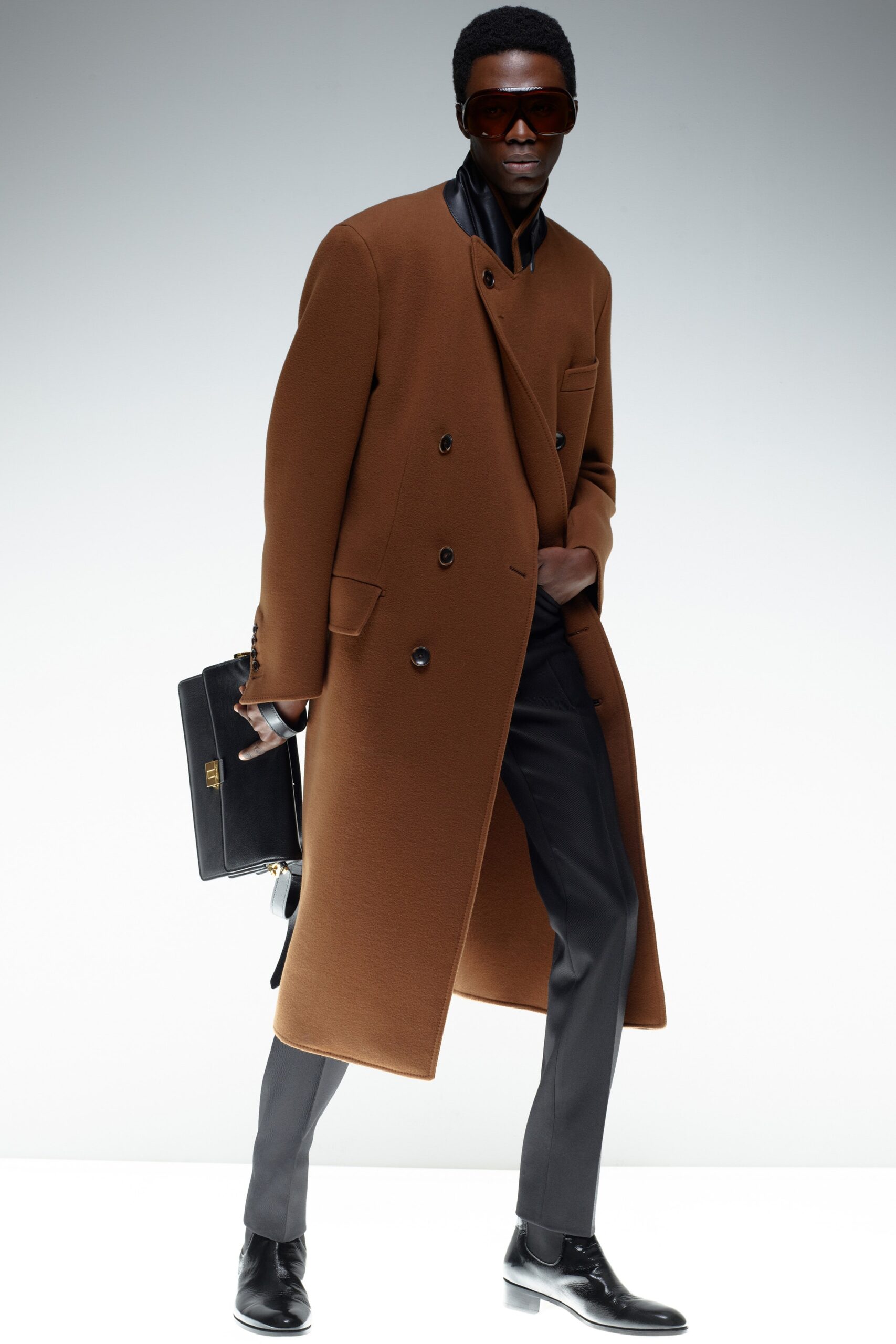 Tom Ford F/W 21 Menswear Look 13