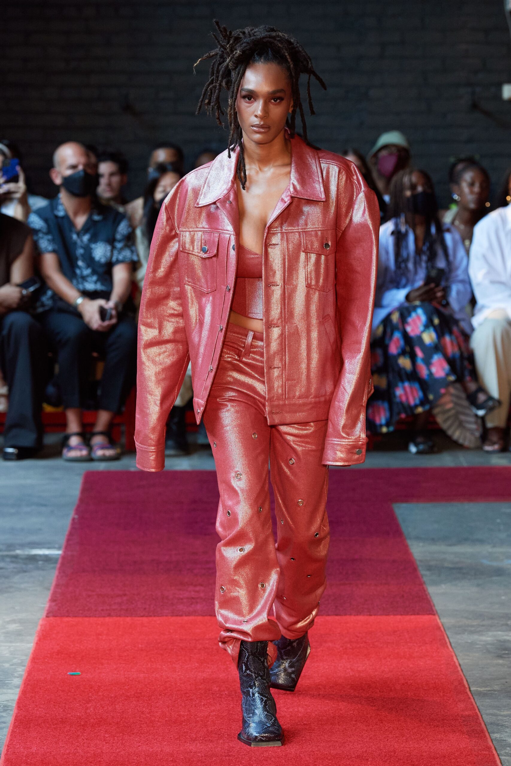 Theophilio S/S 22 Look 13