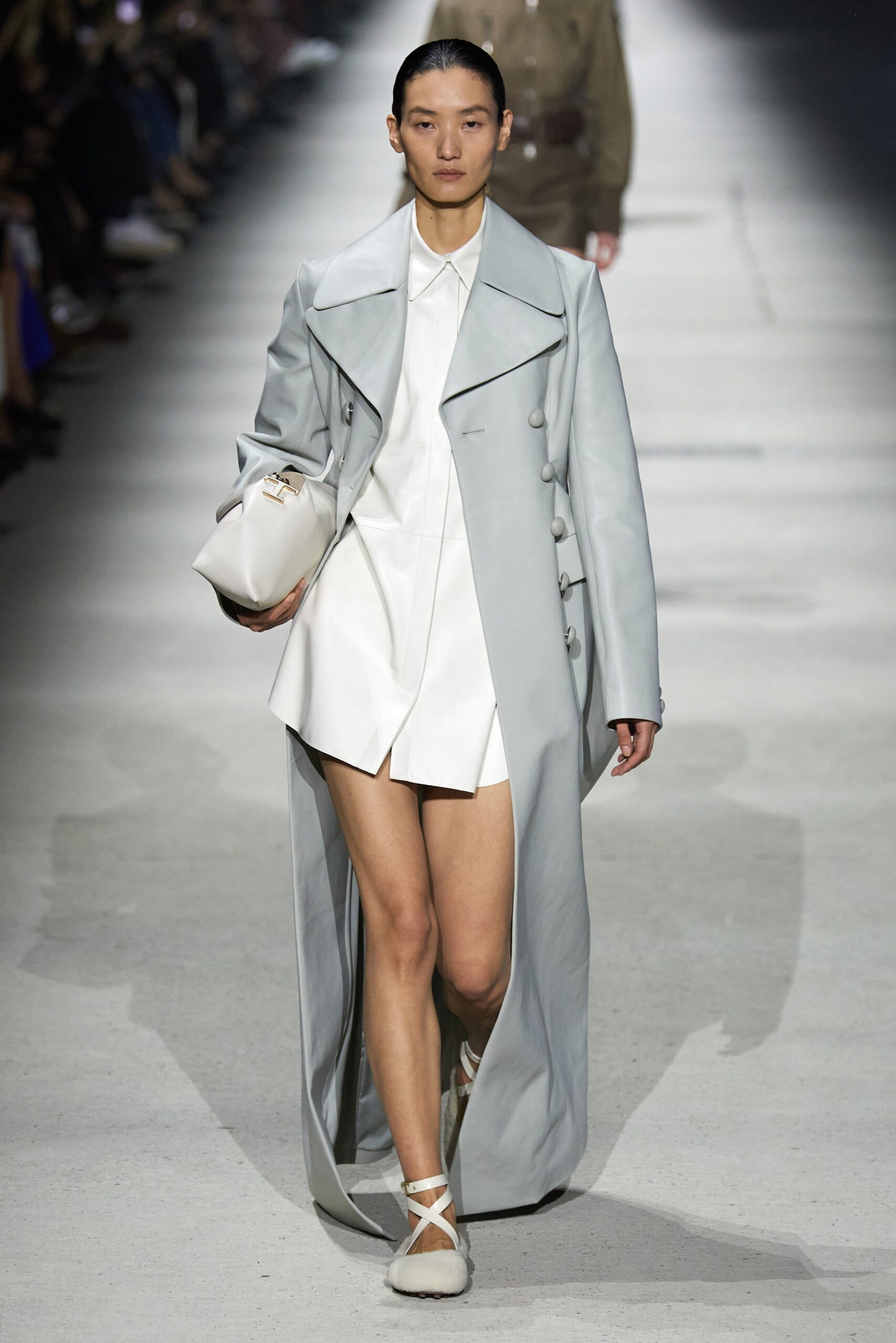 Tod’s F/W 23 Look 13