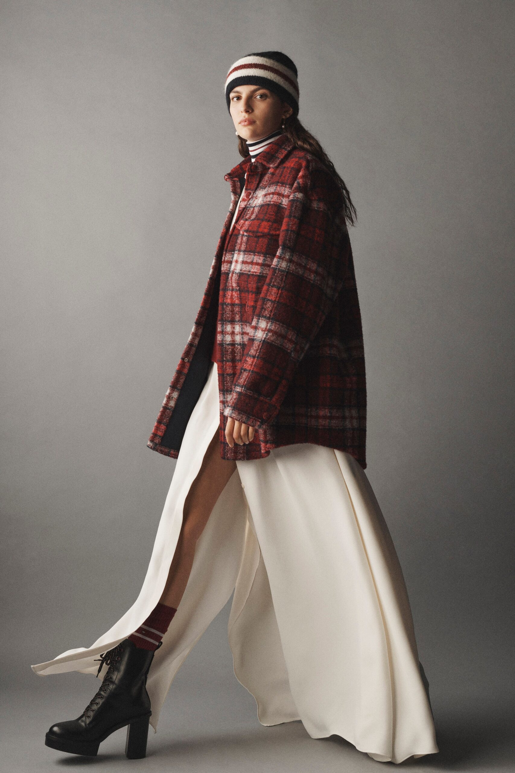 Tommy Hilfiger F/W 23 Menswear Look 13