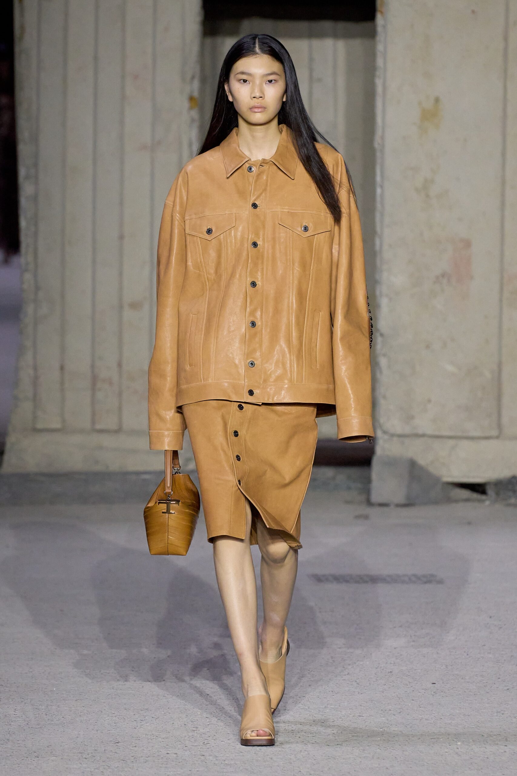 Tod’s S/S 23 Look 14