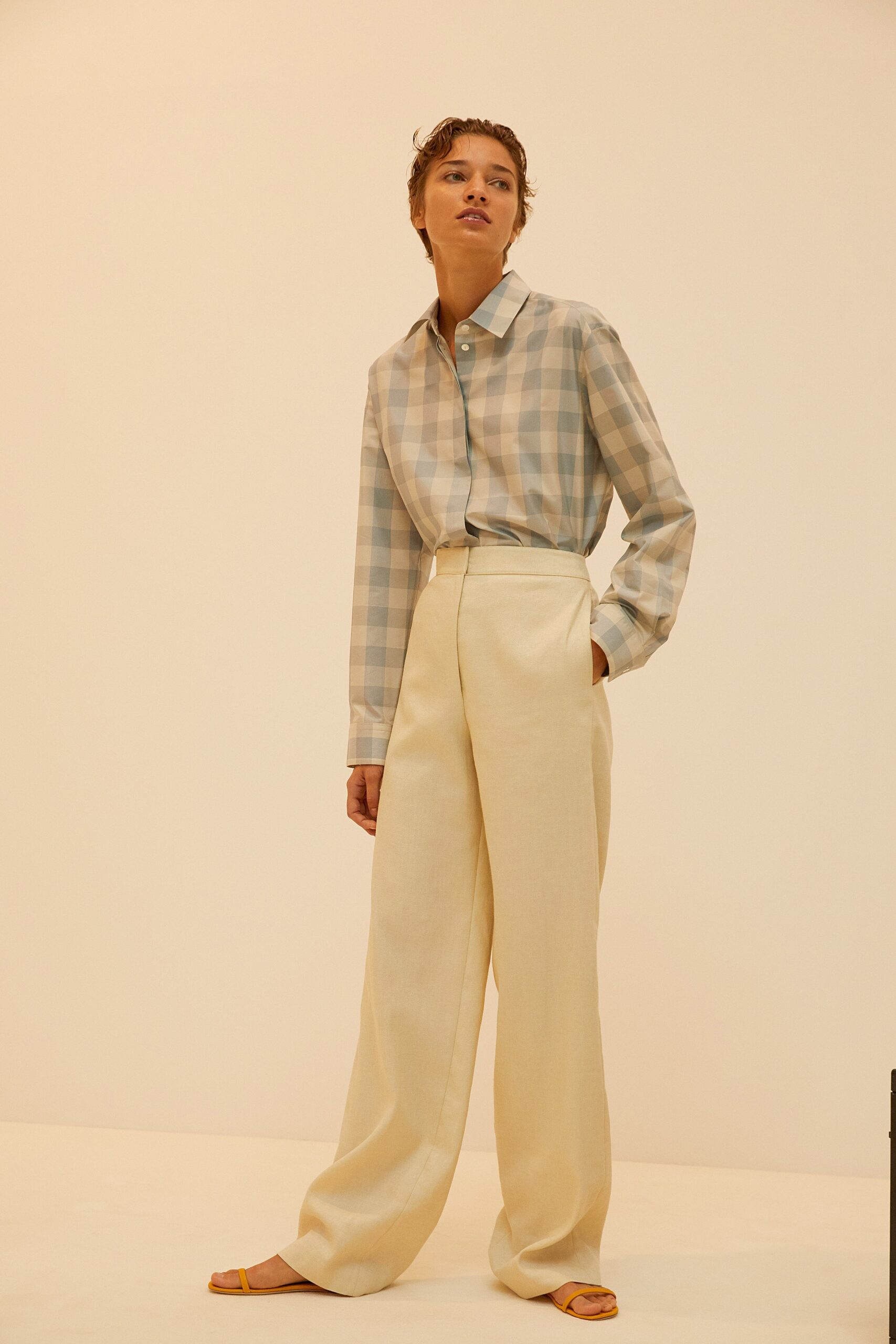 Theory S/S 19 Look 14