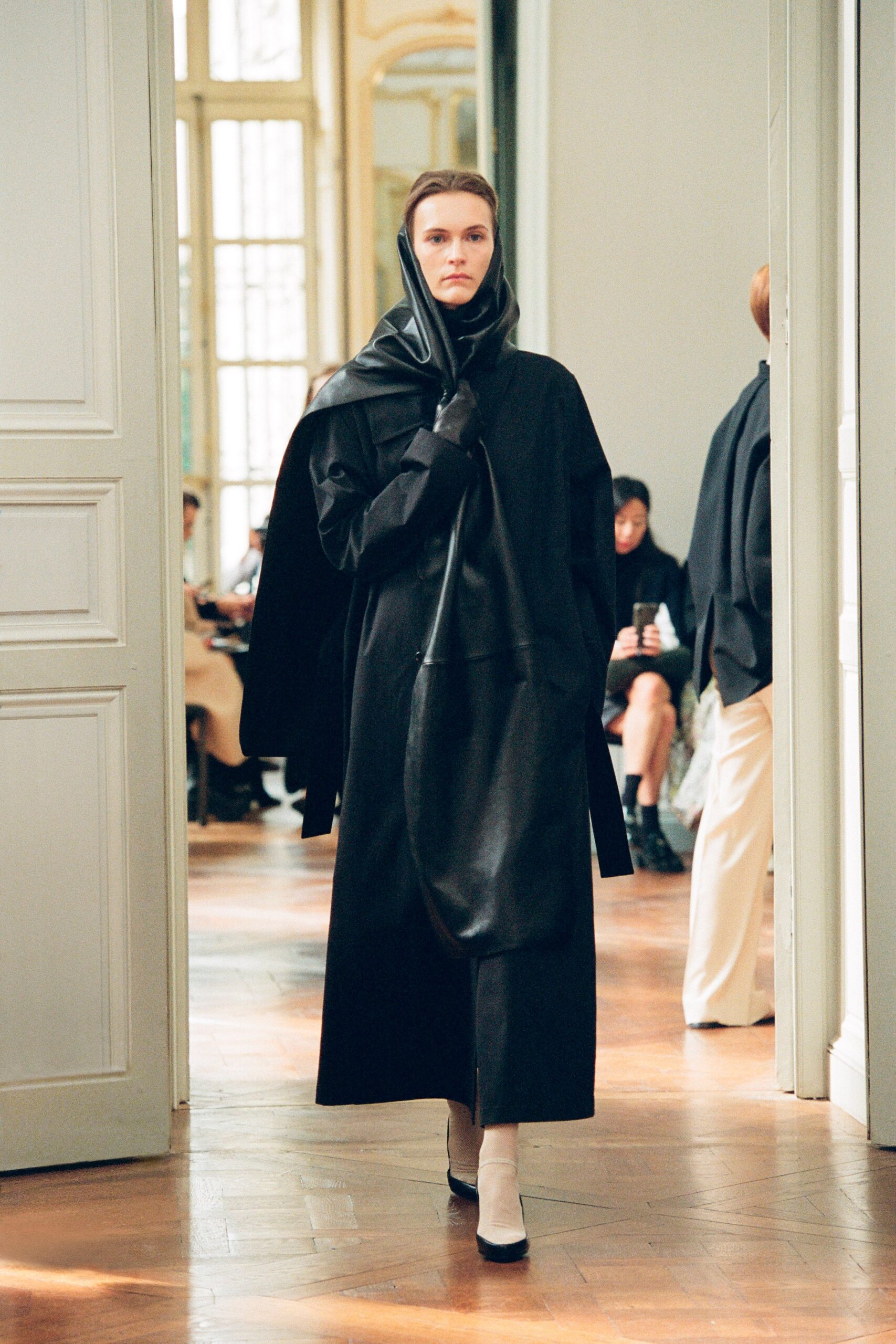 The Row F/W 23 Look 15