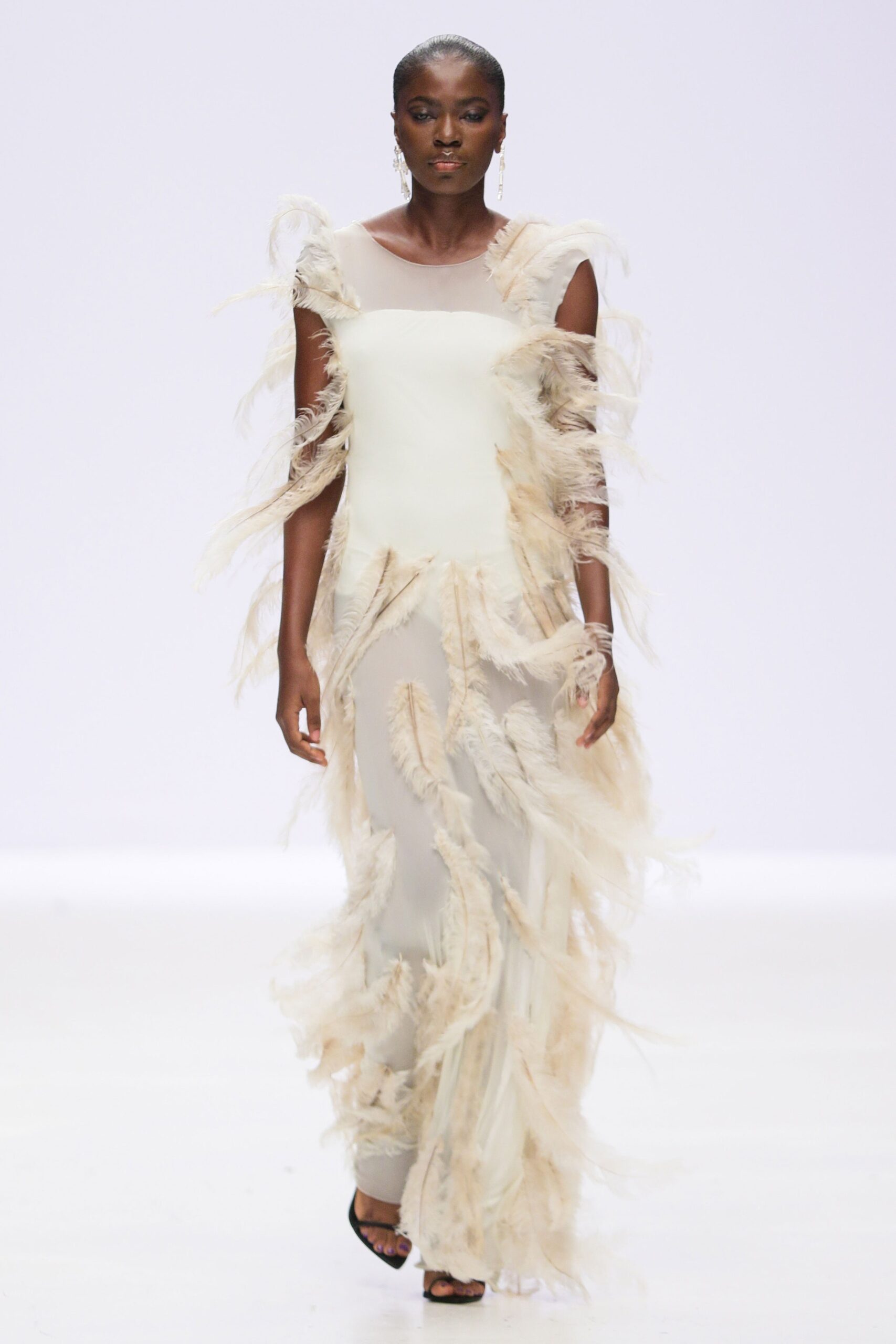 Tia Adeola Resort 23 Look 14