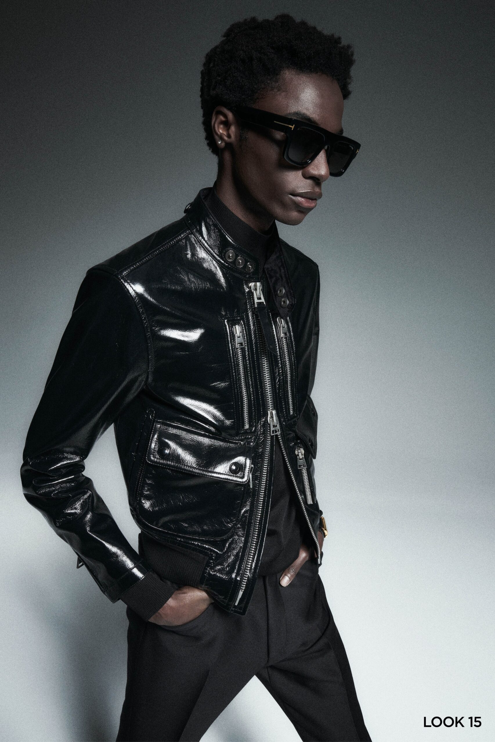 Tom Ford F/W 23 Menswear Look 15