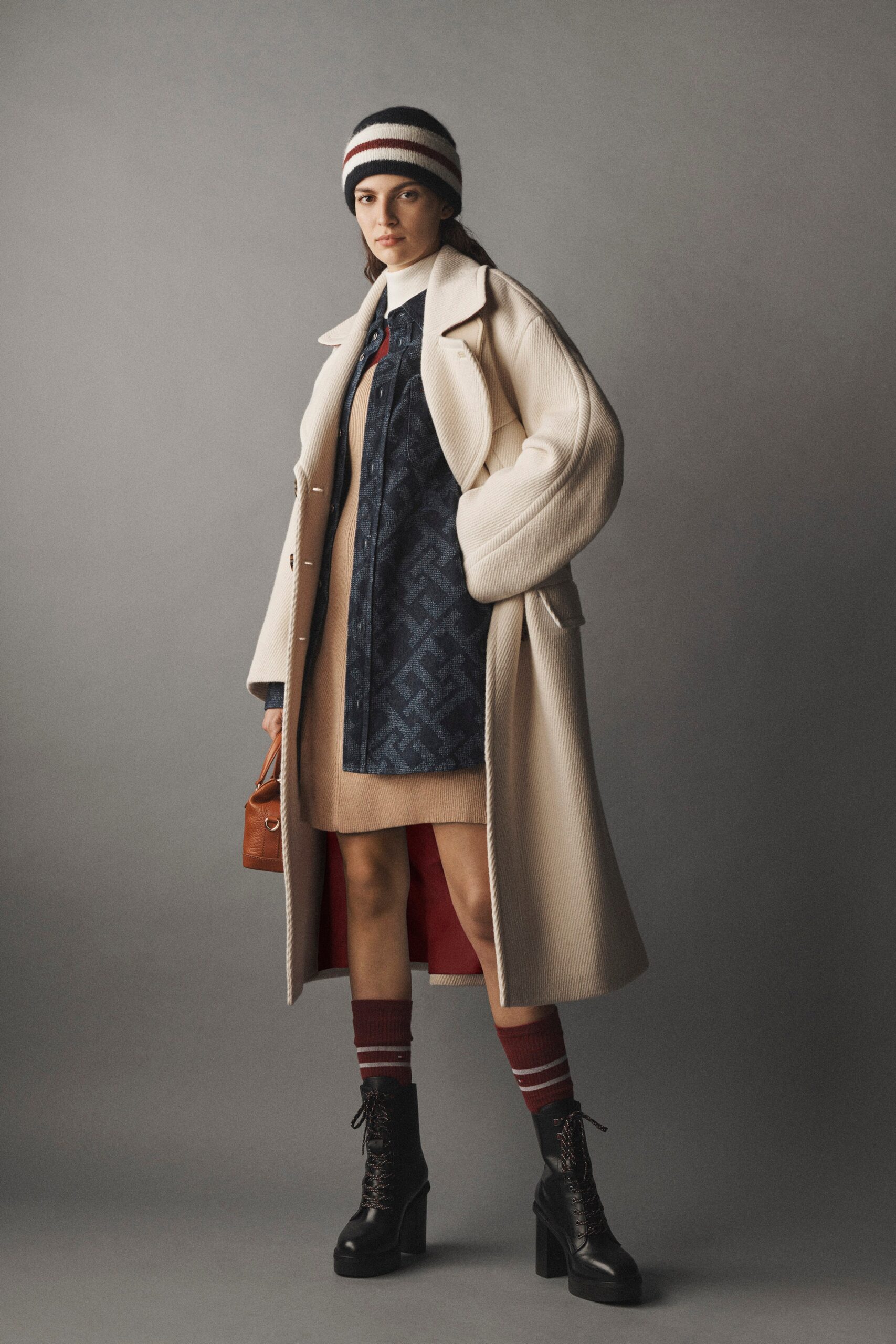 Tommy Hilfiger F/W 23 Menswear Look 15