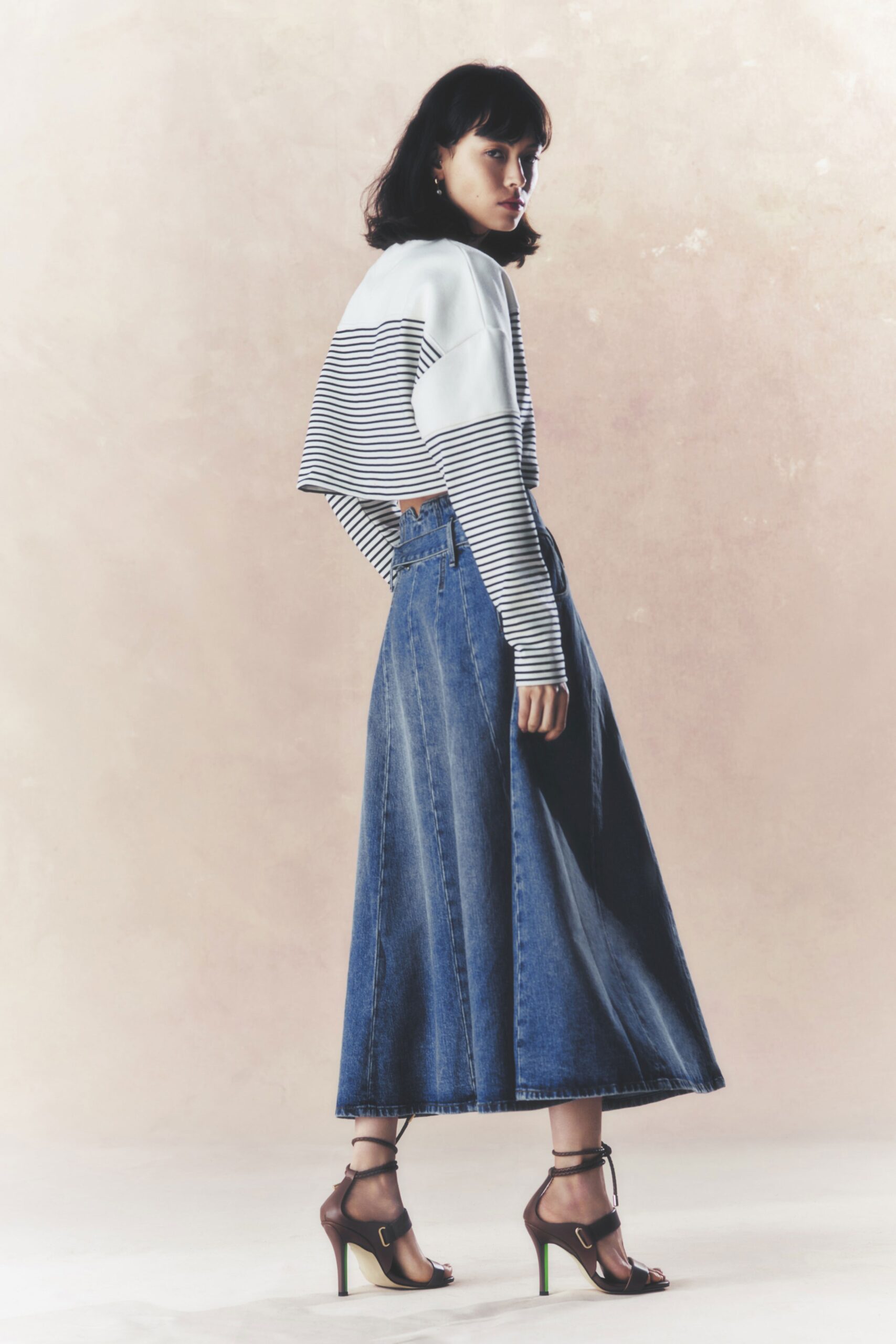 Tommy Hilfiger S/S 23 Menswear Look 15