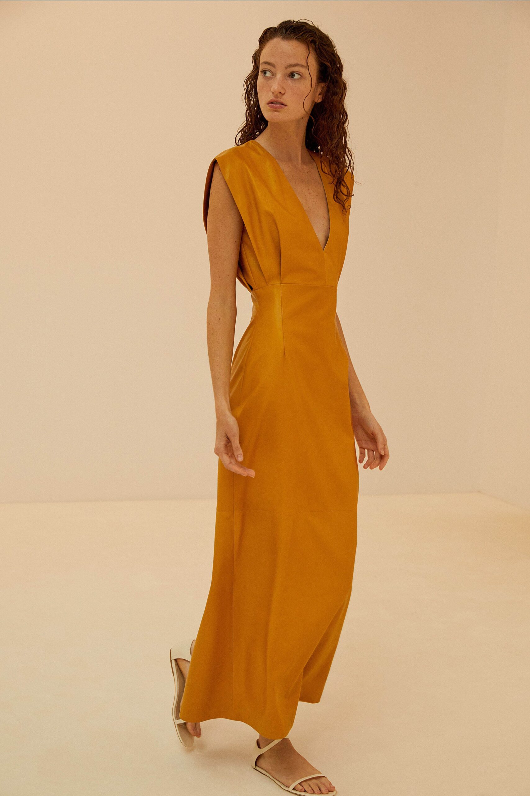 Theory S/S 19 Look 15