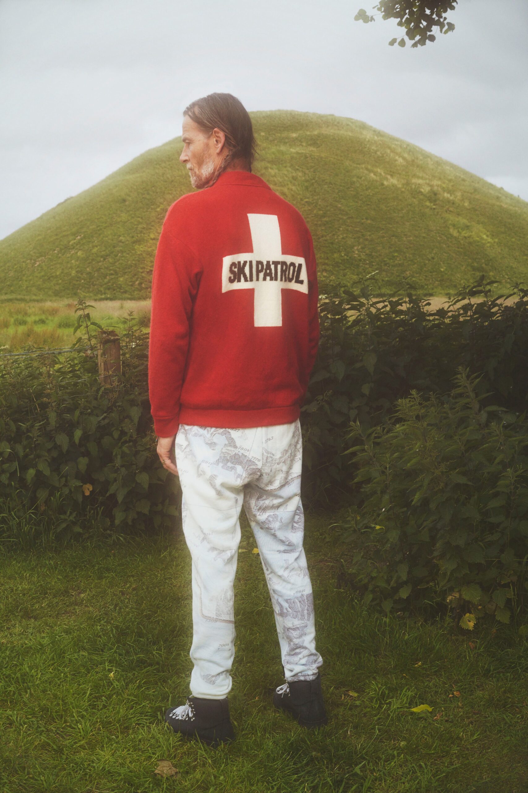 The Elder Statesman Resort 19 Look 16