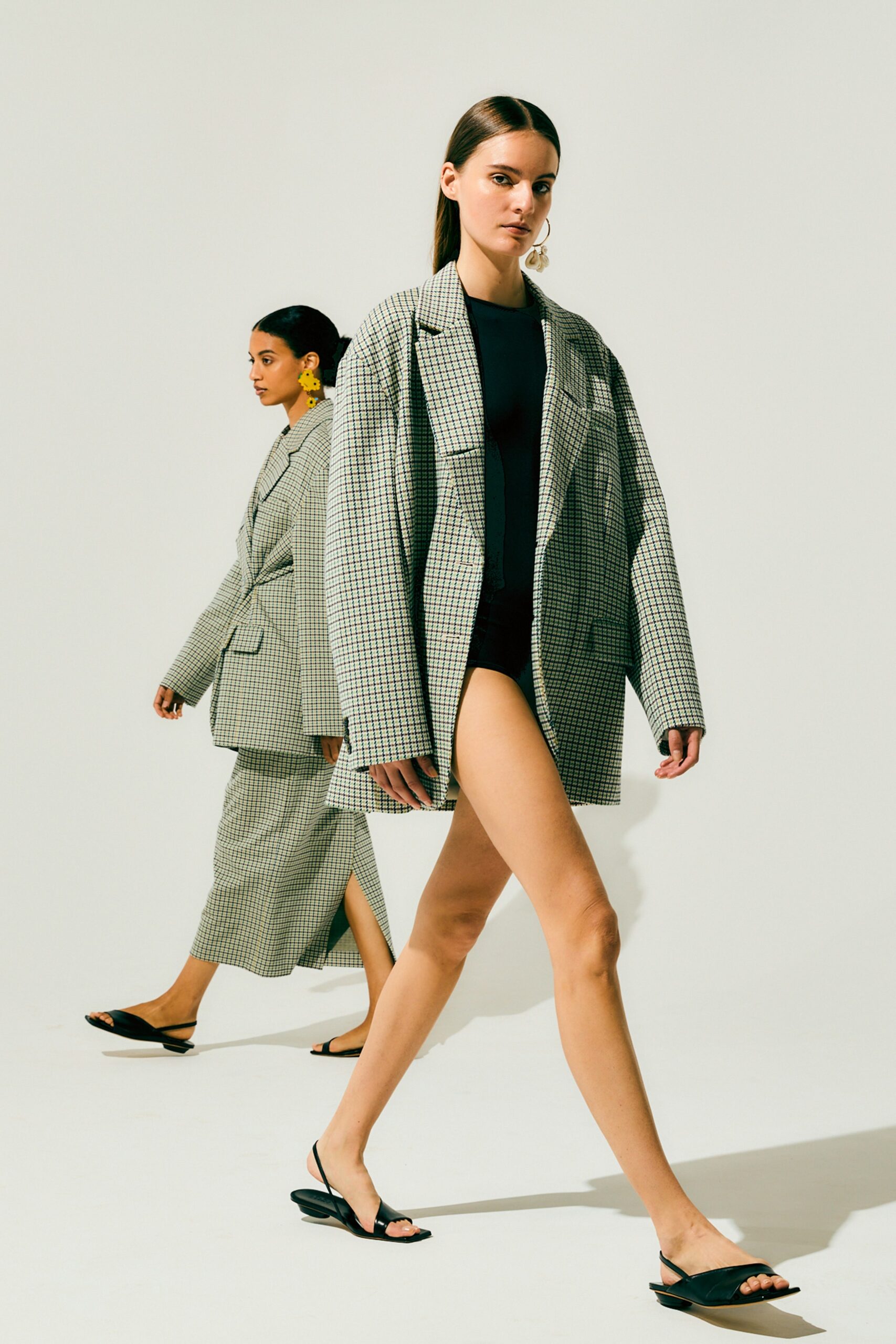 Tibi Resort 22 Look 16